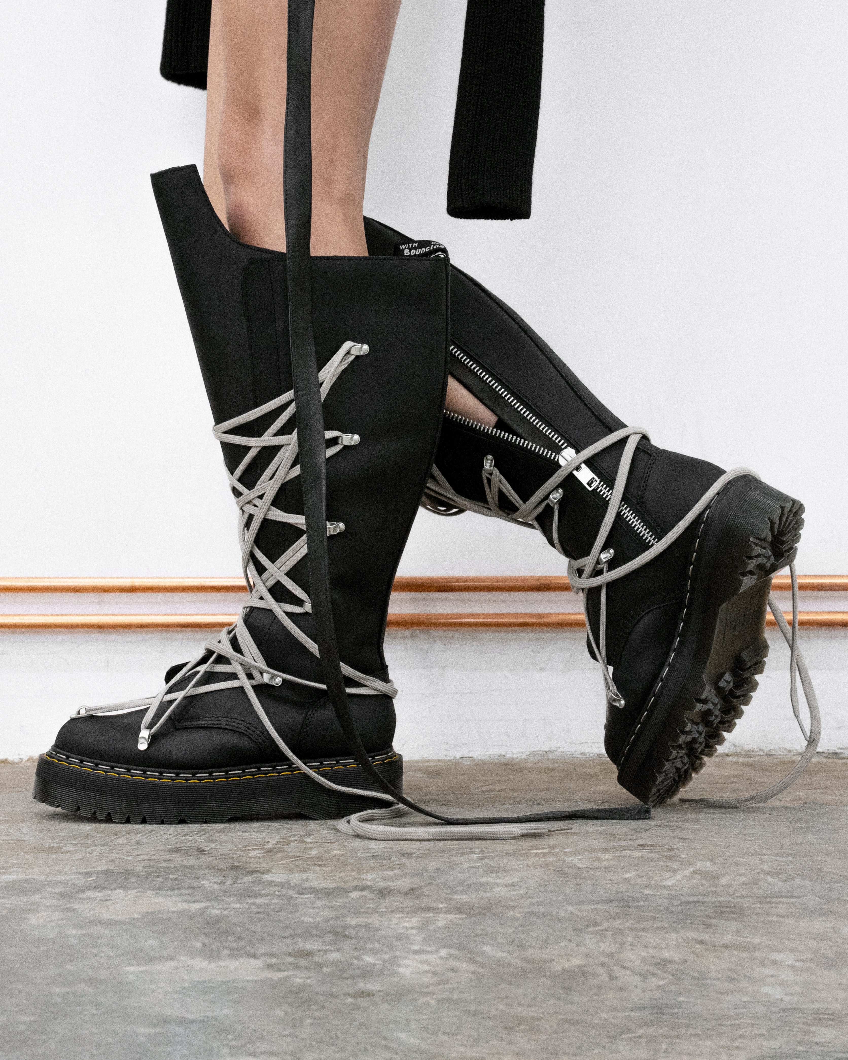 1B60 QUAD SOLE PENTALACE BOOT - Image 11