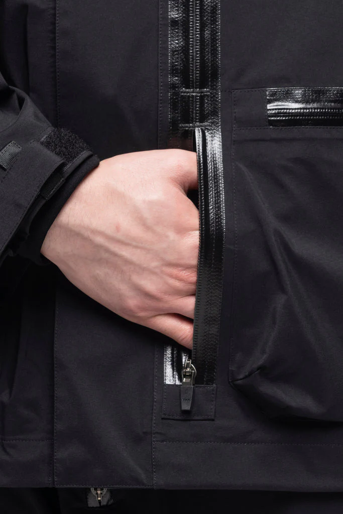 J115-GT 3L Gore-Tex Pro Interops Jacket - Black/Black - Image 26