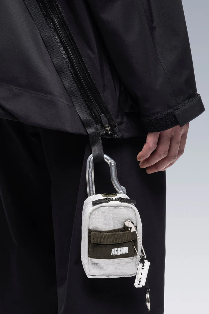 J115-GT 3L Gore-Tex Pro Interops Jacket - Black/Black - Image 28