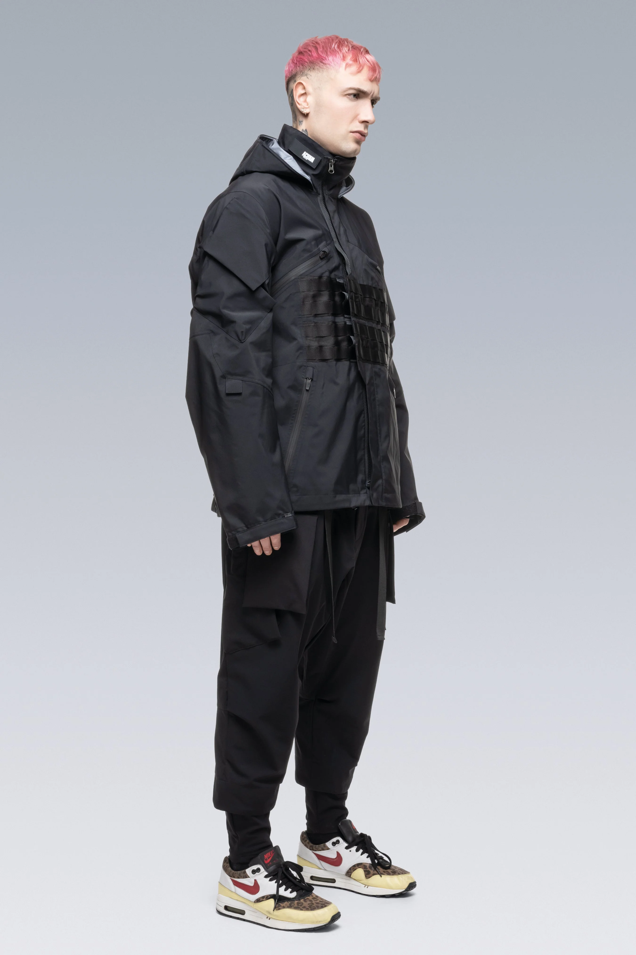 J1WTS-GT 3L Gore-Tex Pro Interops Jacket - Black - Image 2