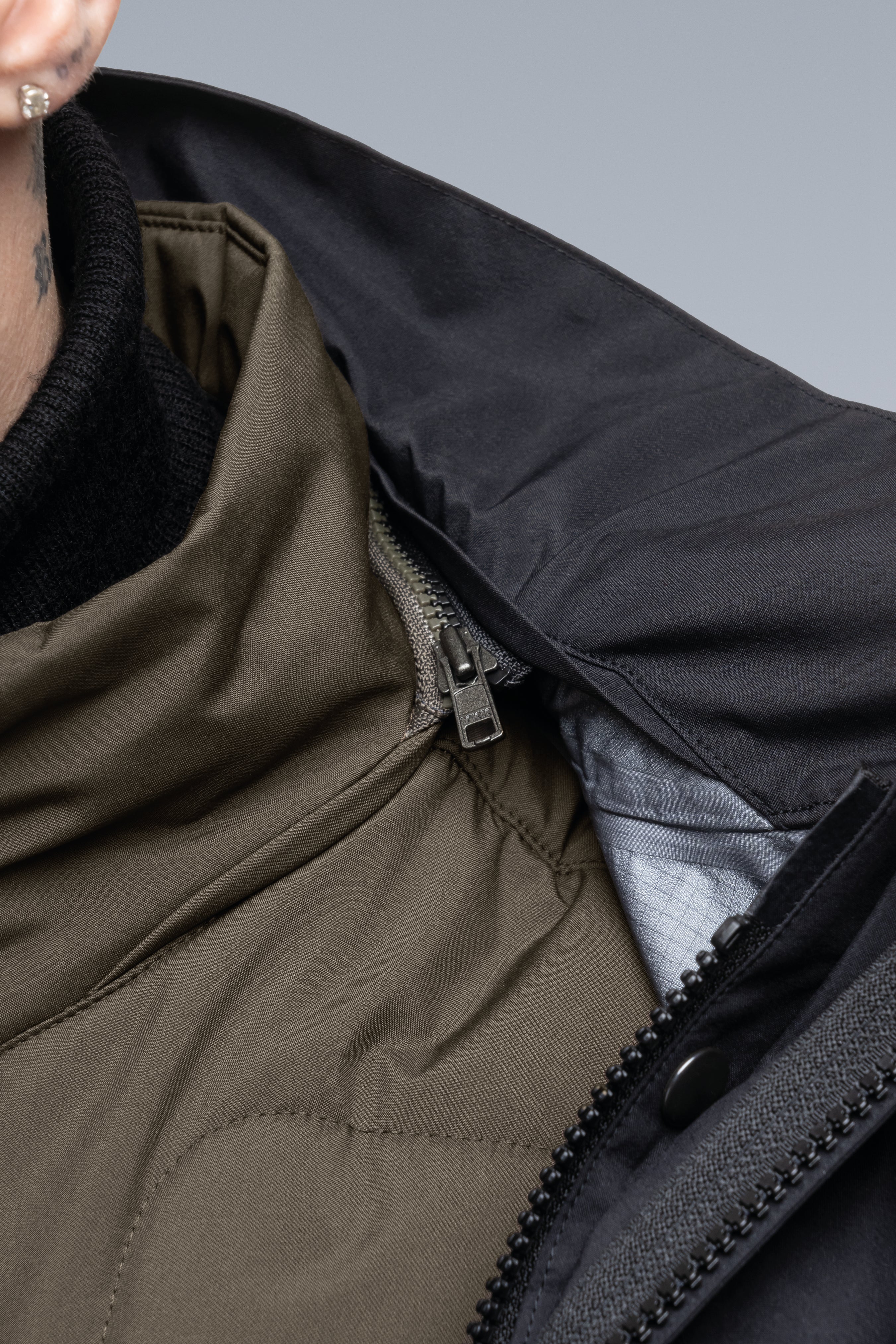 J1WTS-GT 3L Gore-Tex Pro Interops Jacket - Black - Image 30