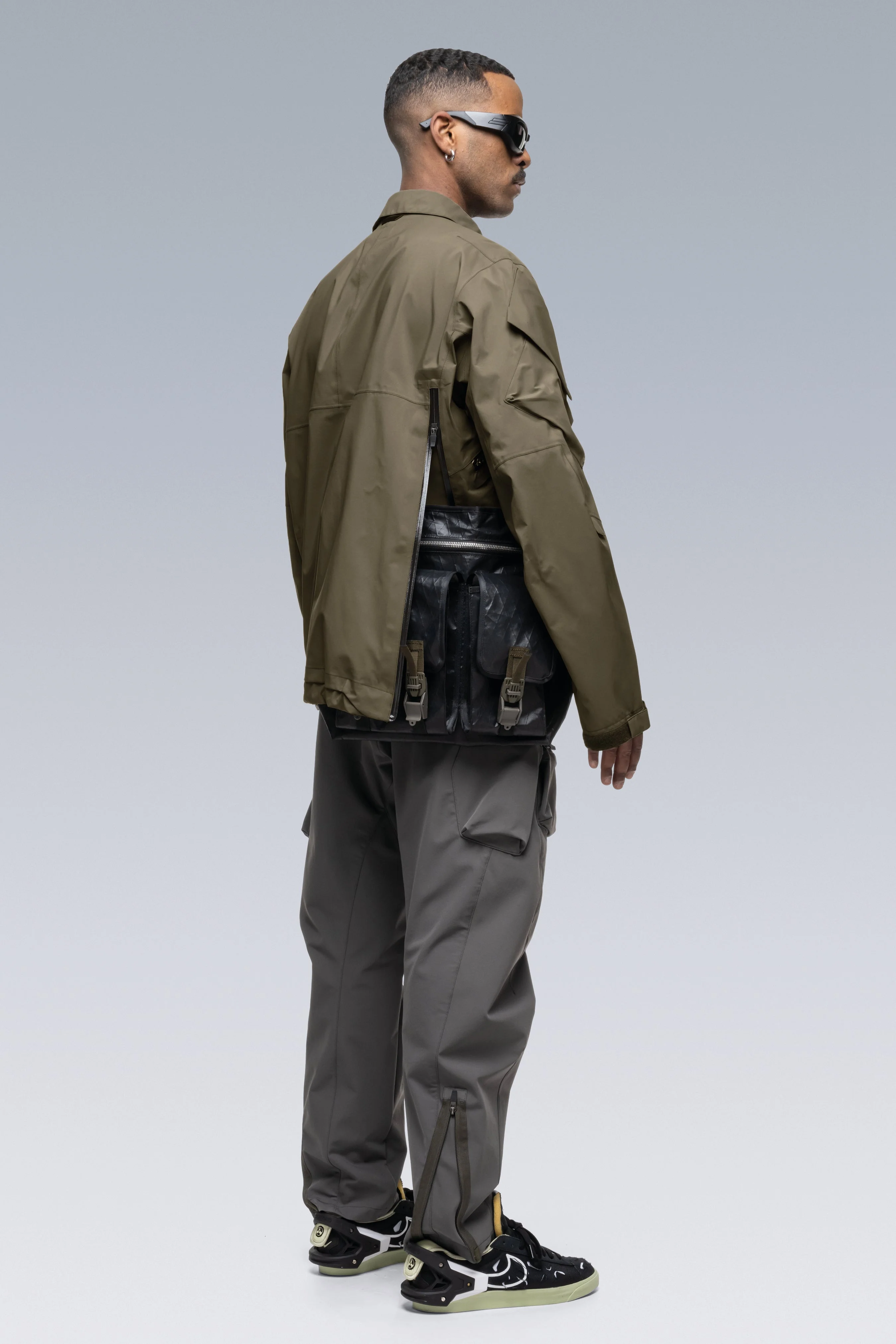 J1WTS-GT 3L Gore-Tex Pro Interops Jacket - RAF Green - Image 4