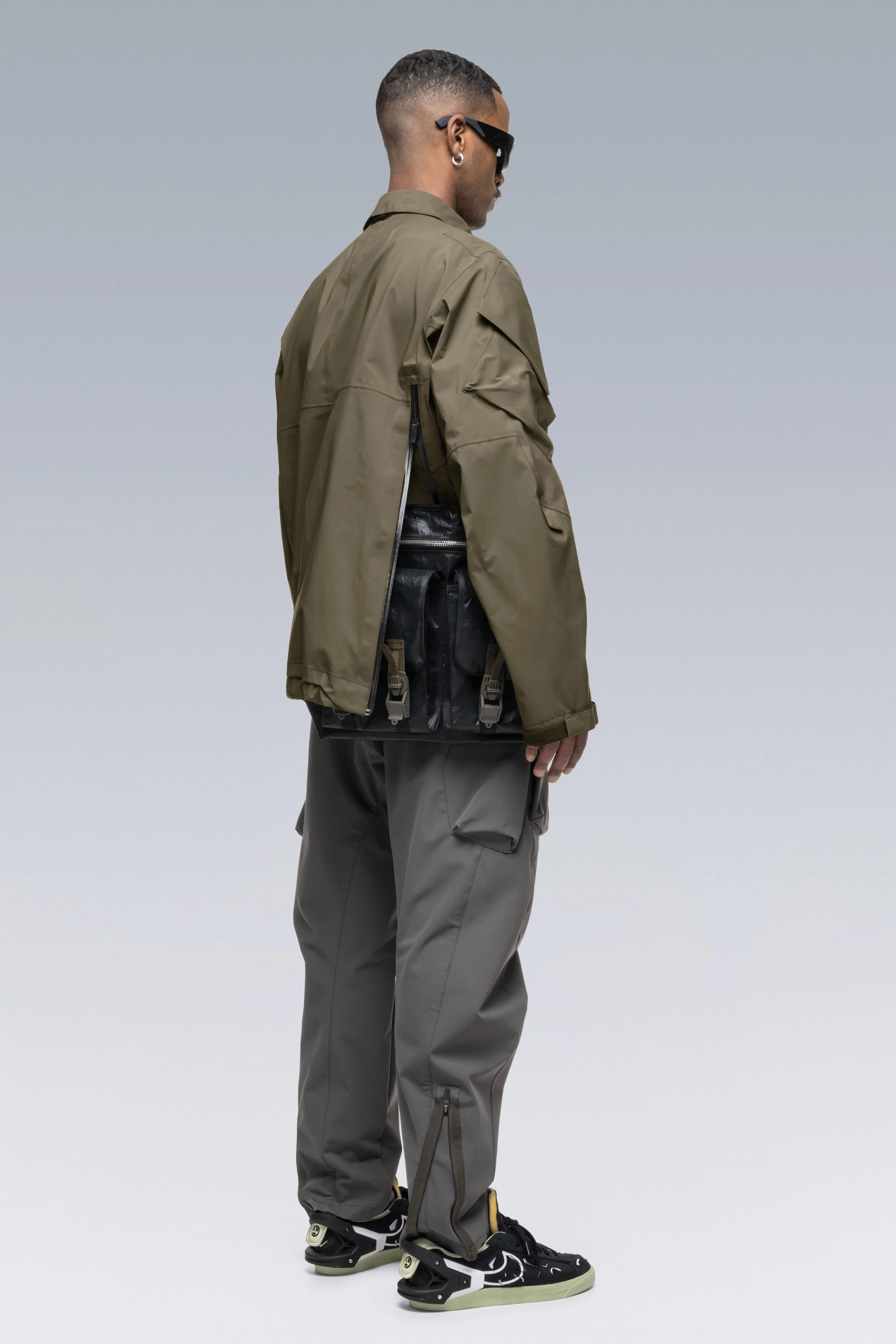 J1WTS-GT 3L Gore-Tex Pro Interops Jacket - RAF Green - Image 5