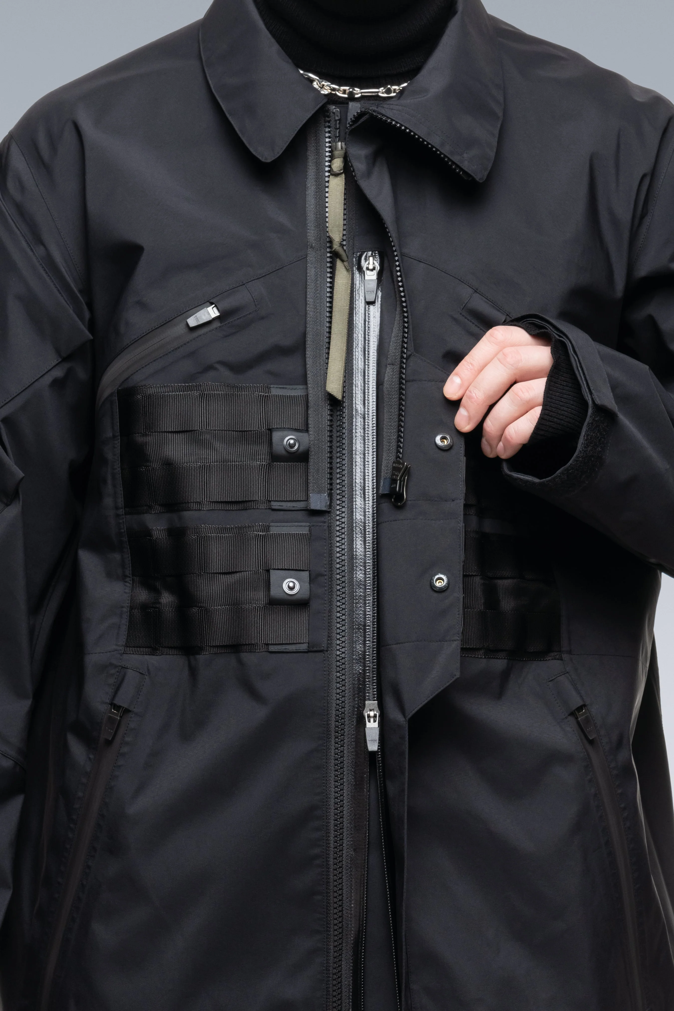 J1WTS-GT 3L Gore-Tex Pro Interops Jacket - RAF Green/Black - Image 20