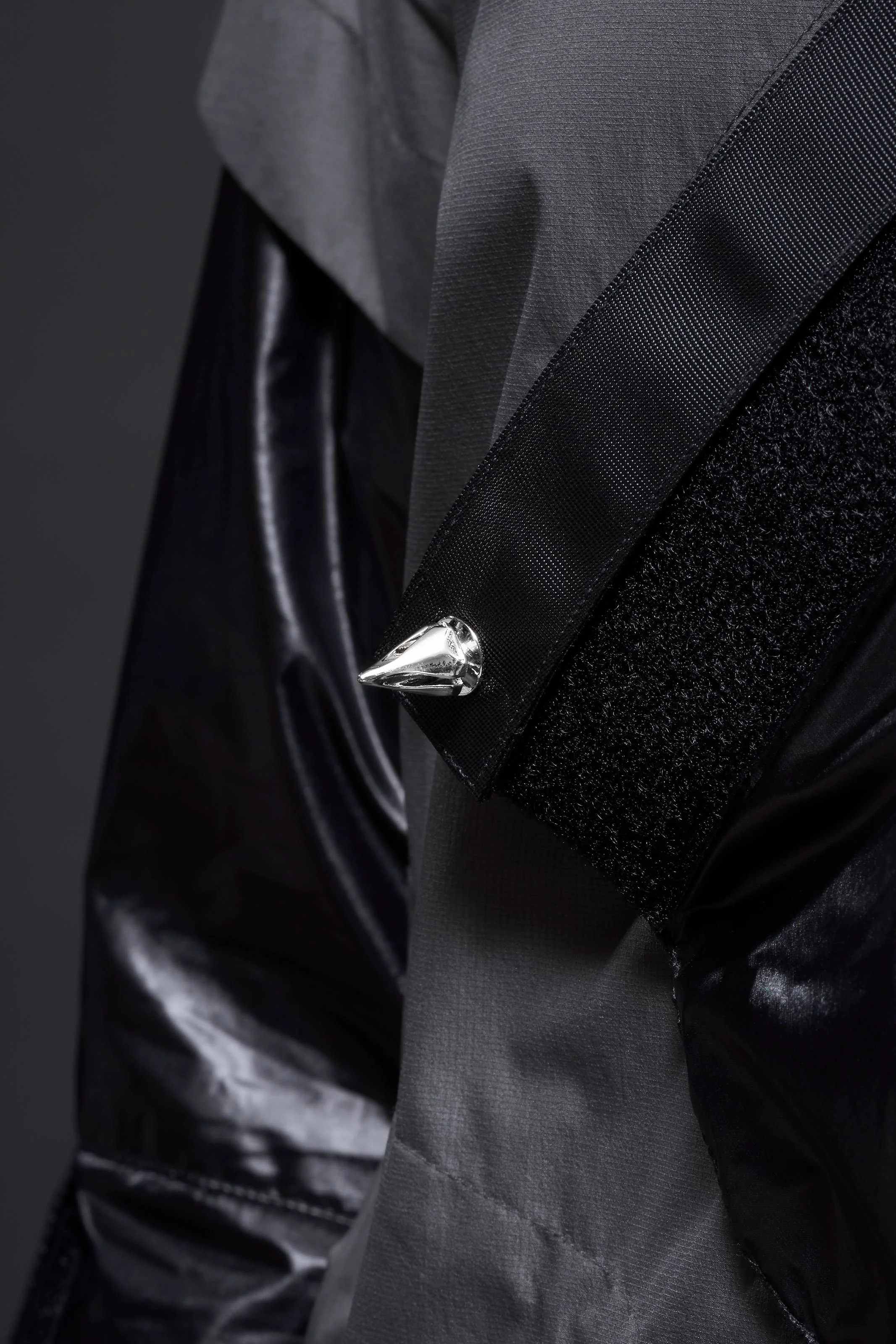 J36-WS Windstopper® Interops Jacket - Grey - Image 26