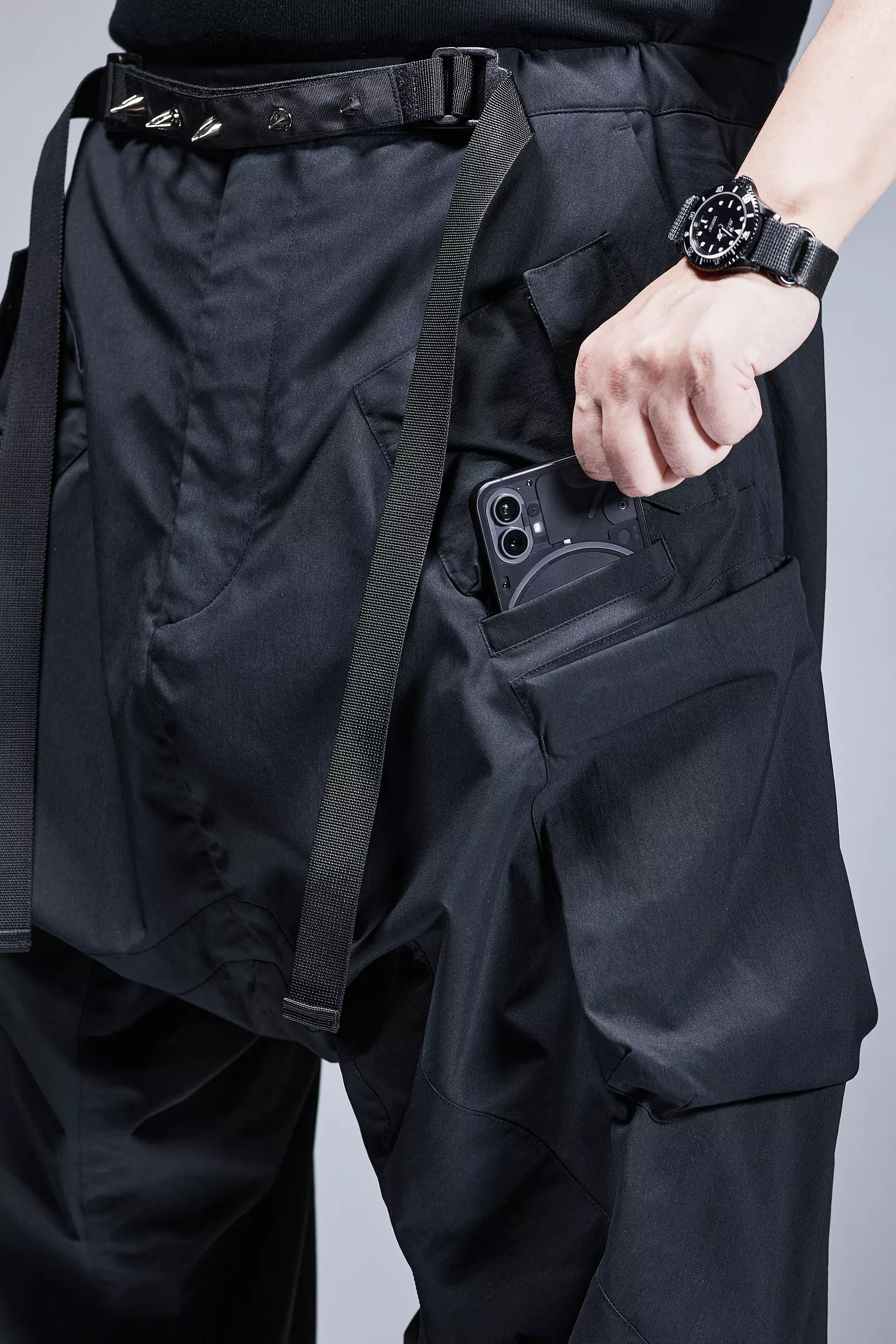P30AL-E Encapsulated Nylon Ultrawide Drawcord Cargo Trouser - Grey - Image 17