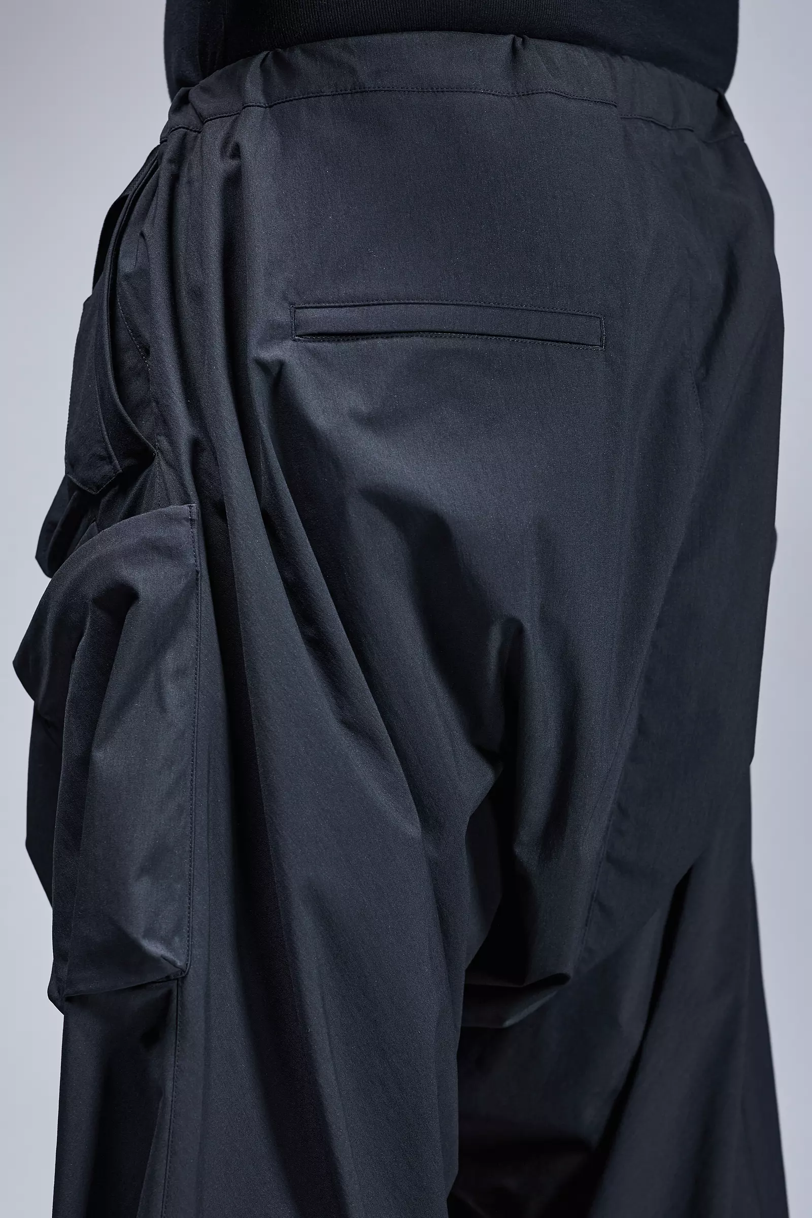 P30AL-E Encapsulated Nylon Ultrawide Drawcord Cargo Trouser - Grey - Image 20