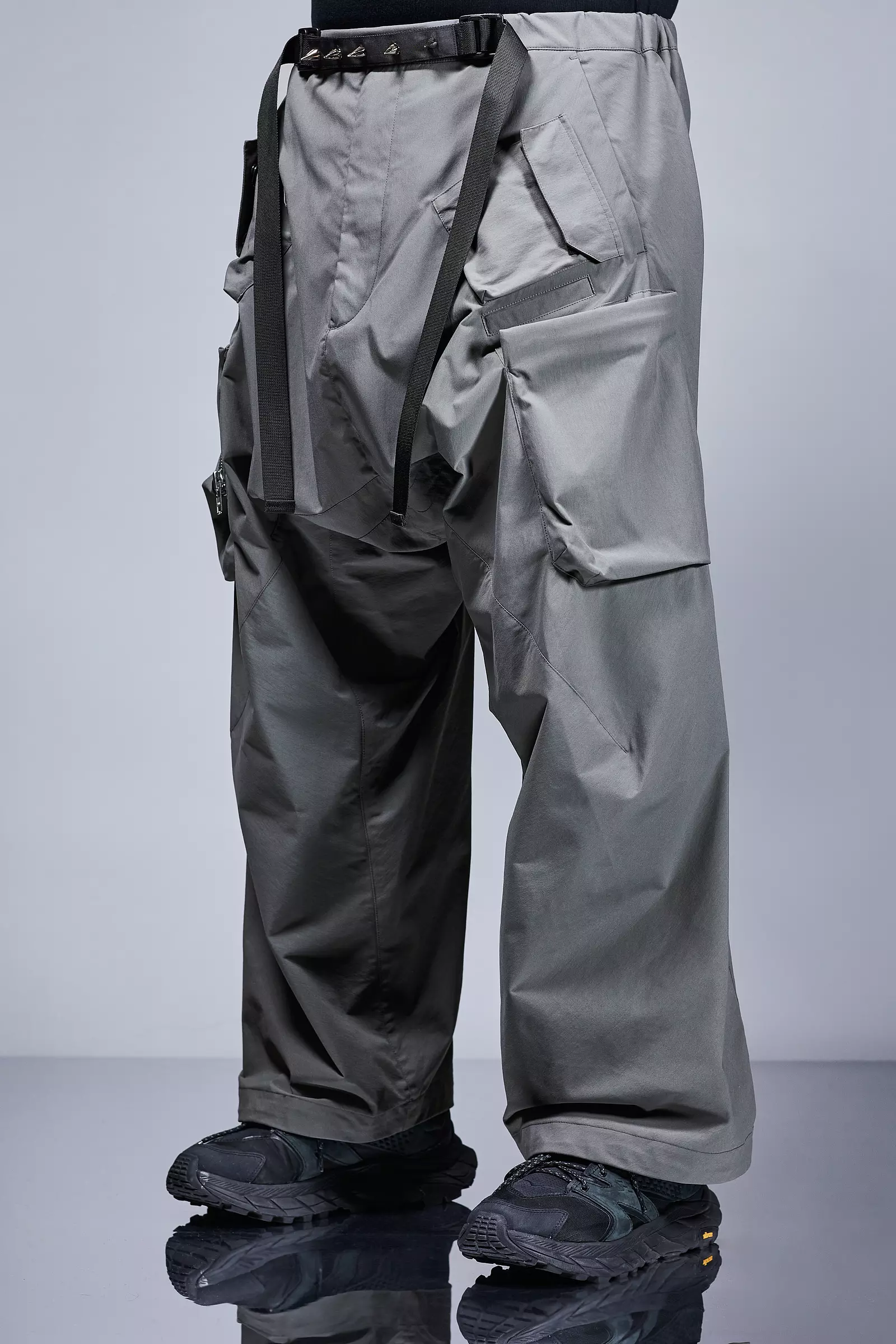 P30AL-E Encapsulated Nylon Ultrawide Drawcord Cargo Trouser - Grey - Image 4