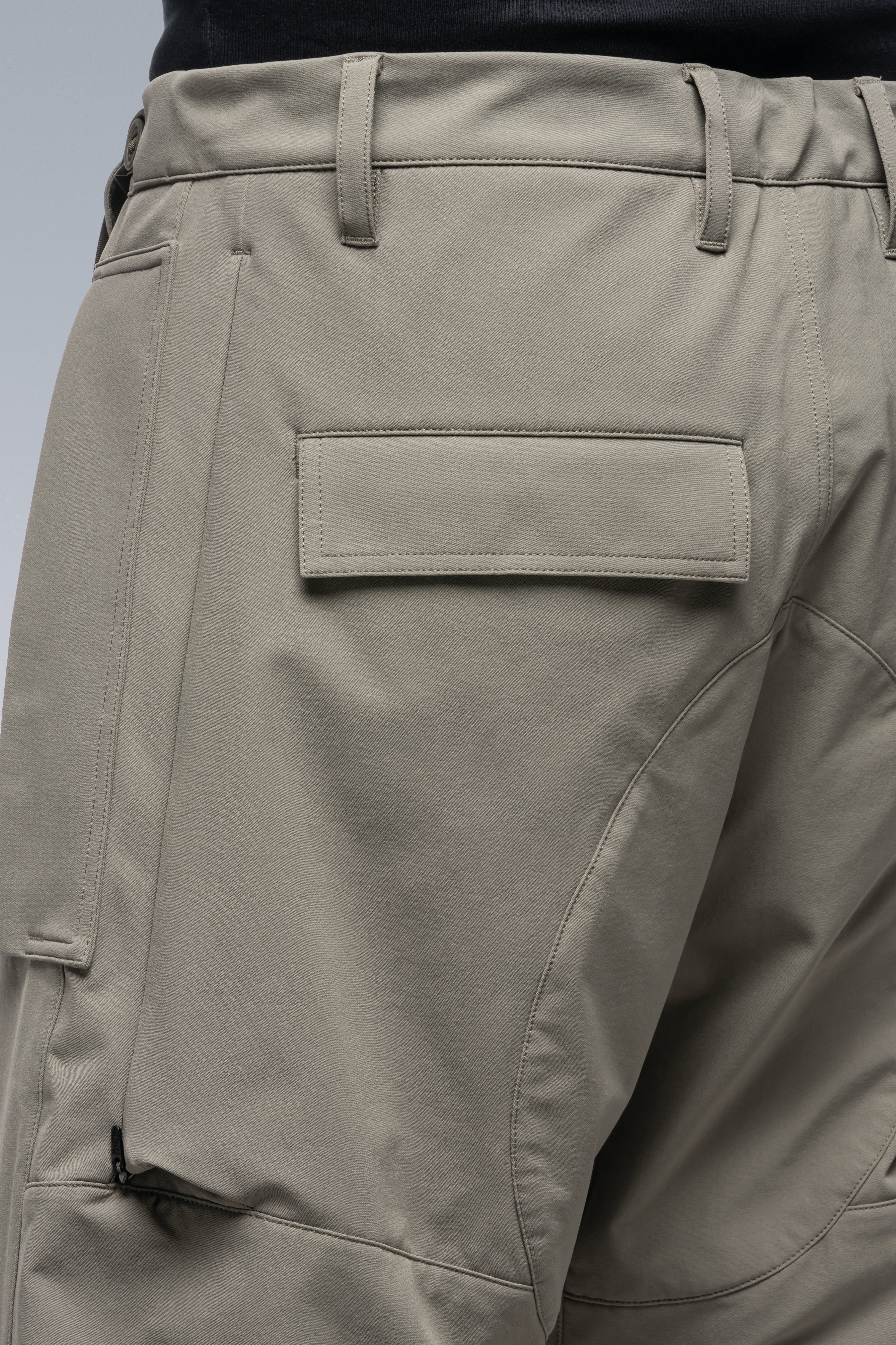 P46-DS schoeller® Dryskin™ Vent Pant - Alpha Green - Image 15