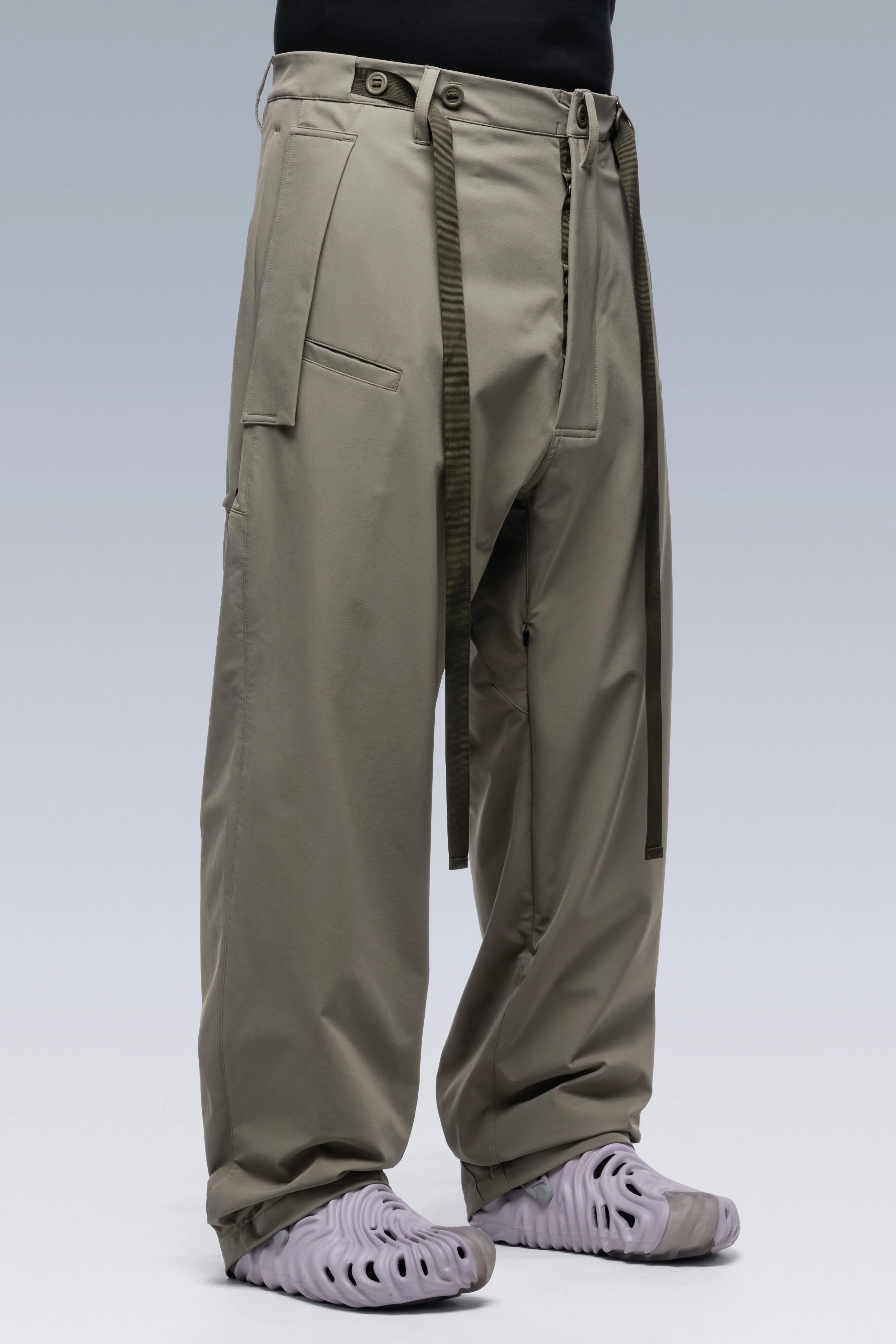 P46-DS schoeller® Dryskin™ Vent Pant - Alpha Green - Image 3