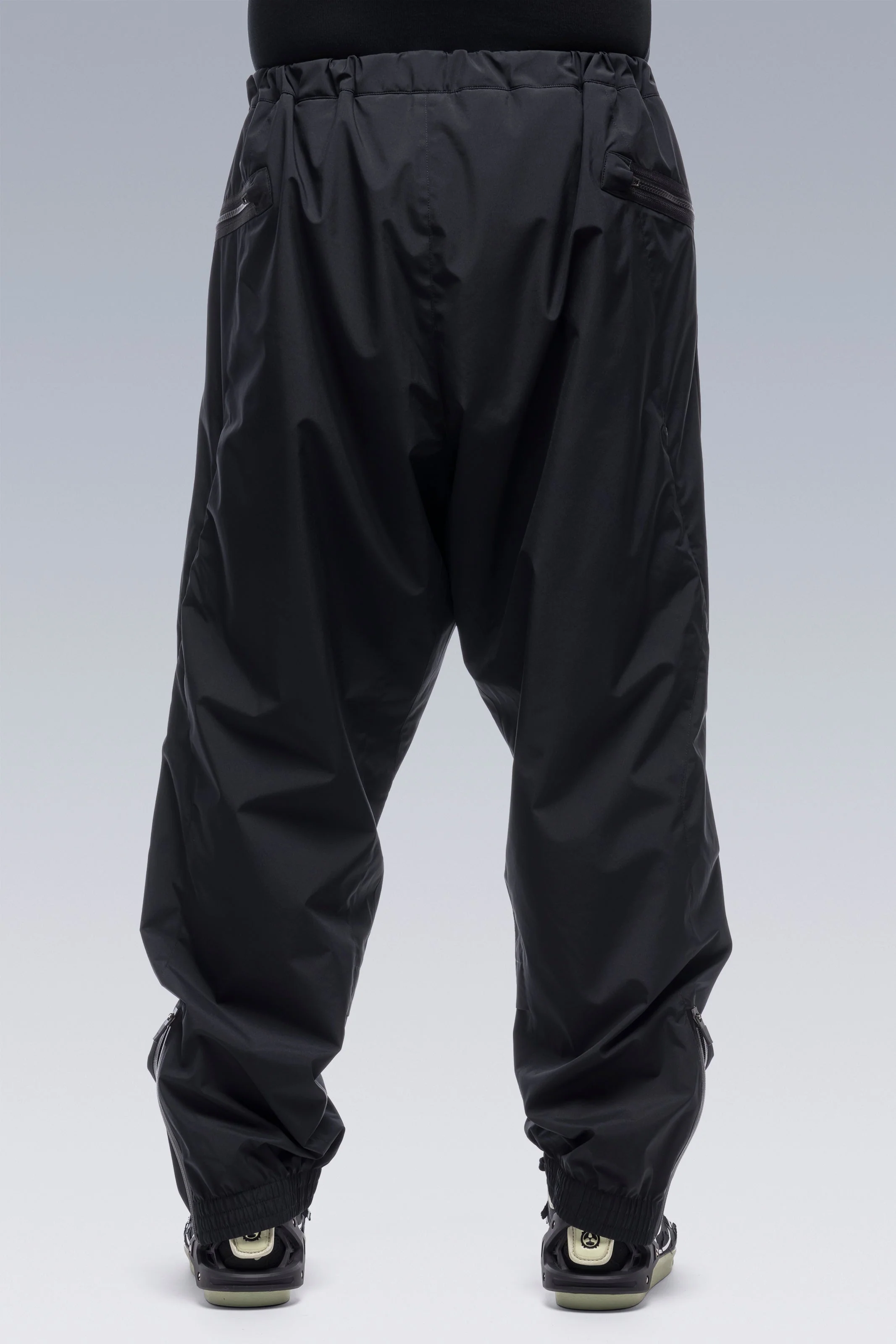 P53-WS 2L Gore-Tex® Windstopper® Insulated Vent Pants - Black - Image 5