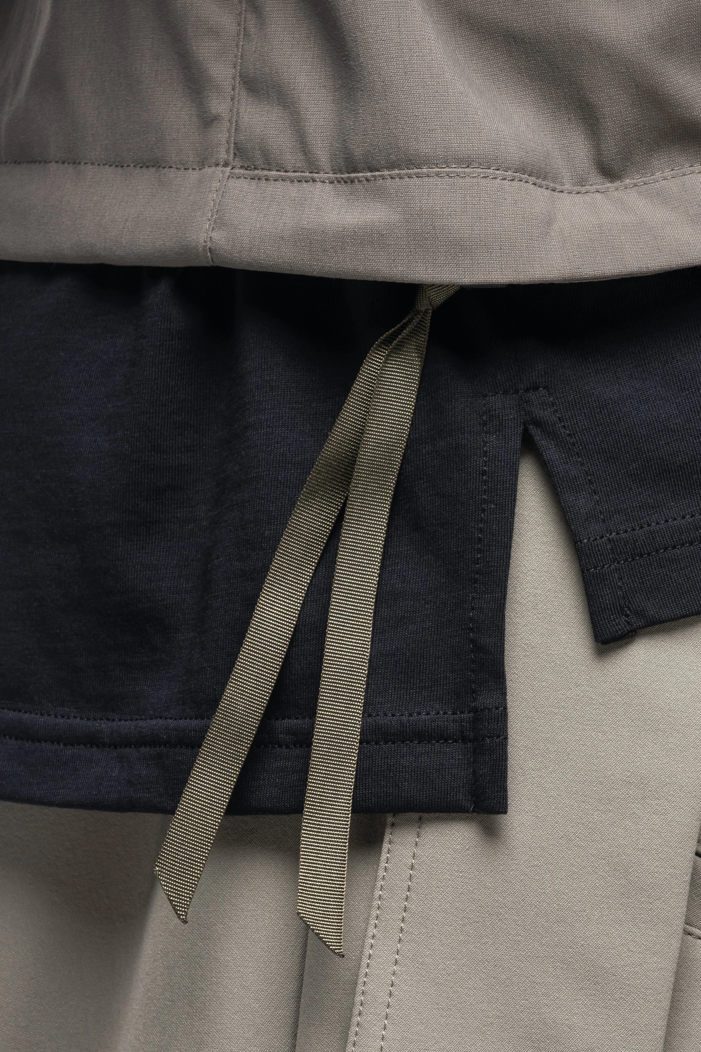 V68-M Nylon Stretch Rider Vest - Dark Grey - Image 10