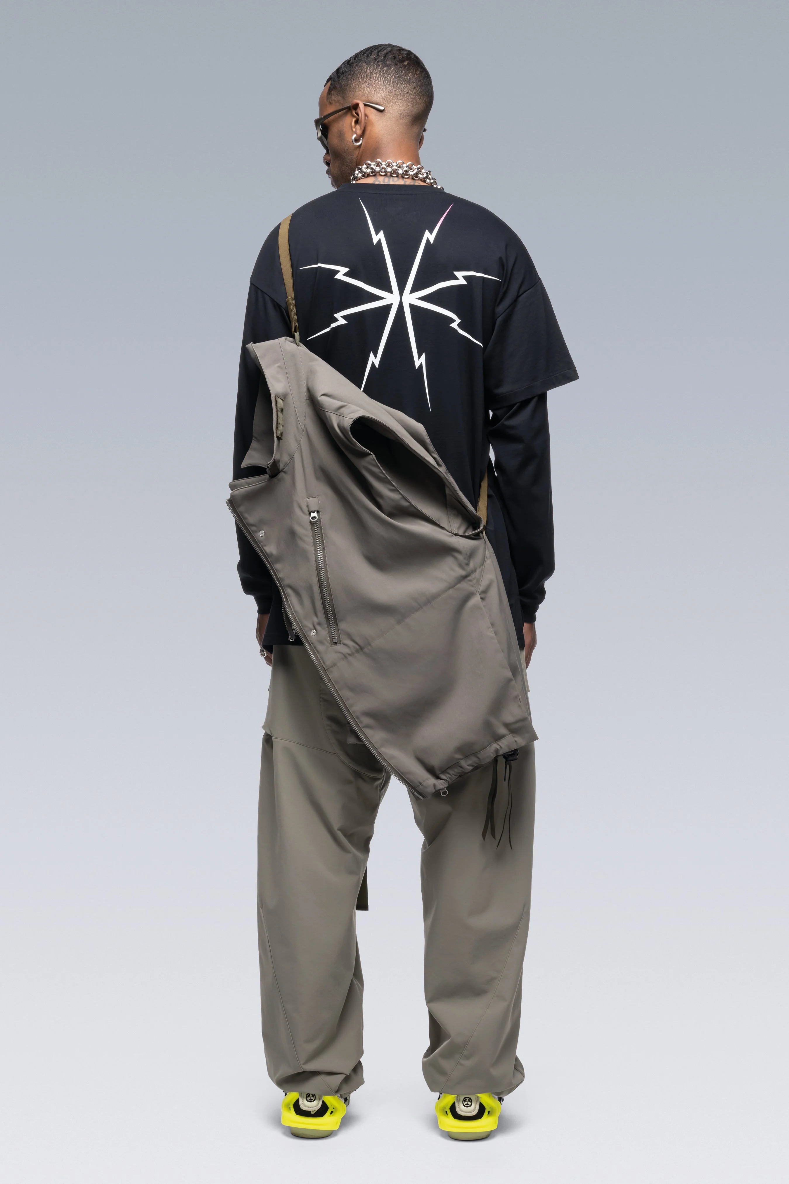 V68-M Nylon Stretch Rider Vest - Dark Grey - Image 5