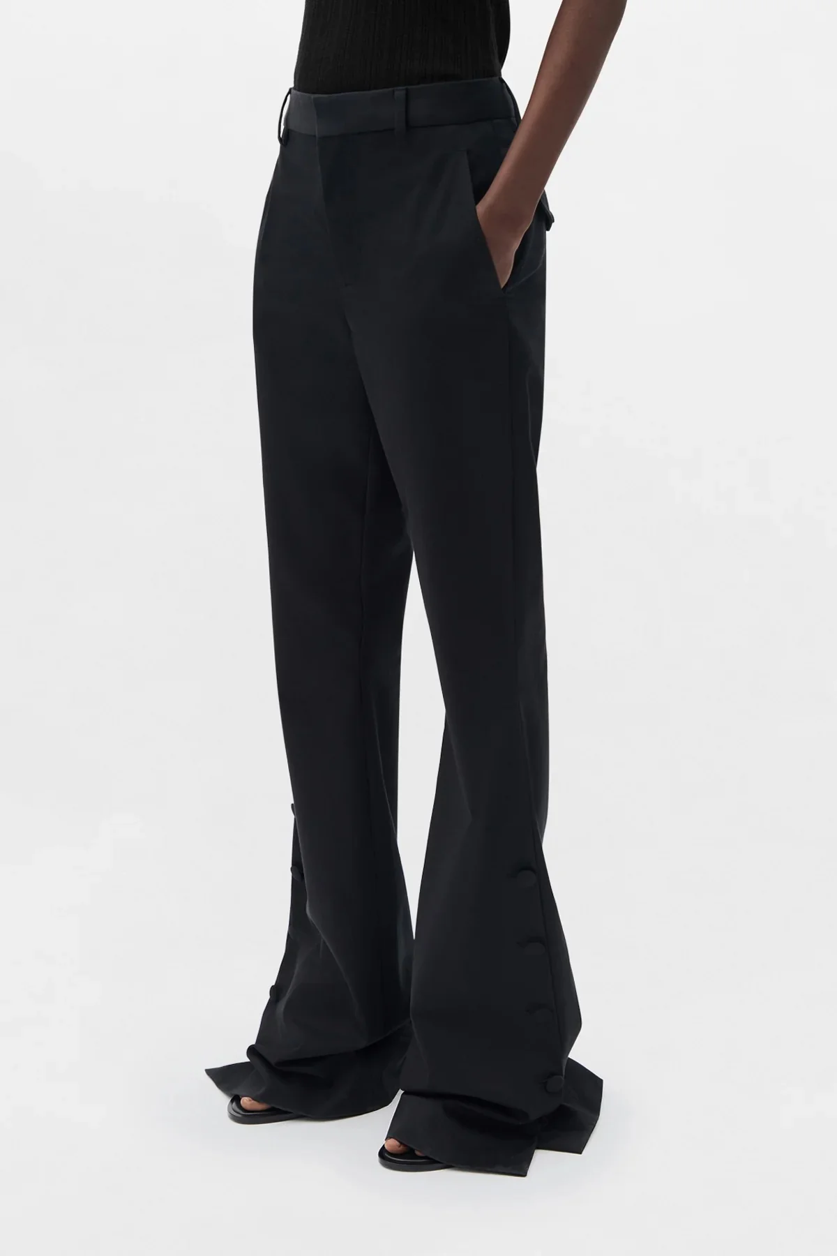 ENYA SLIM FIT BOOTCUT TROUSERS WITH BUTTON CLOSURE SLITS BLACK - Image 4