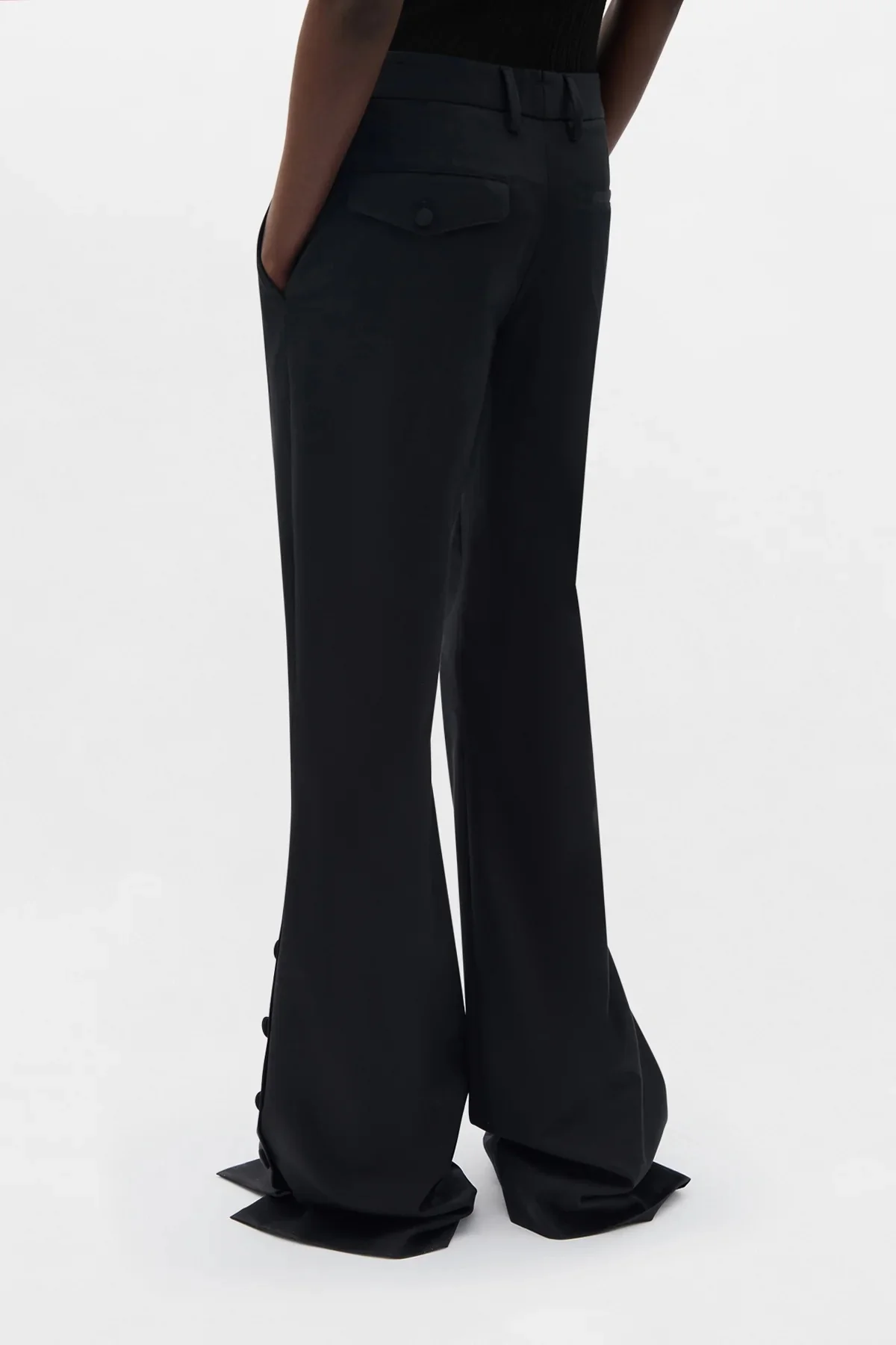 ENYA SLIM FIT BOOTCUT TROUSERS WITH BUTTON CLOSURE SLITS BLACK - Image 5