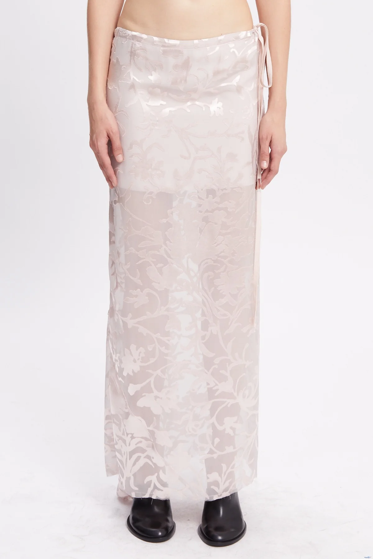 EVELINE LONG BIAS SKIRT DÉVORÉ RAMAGE SATIN PALE ROSE - Image 4