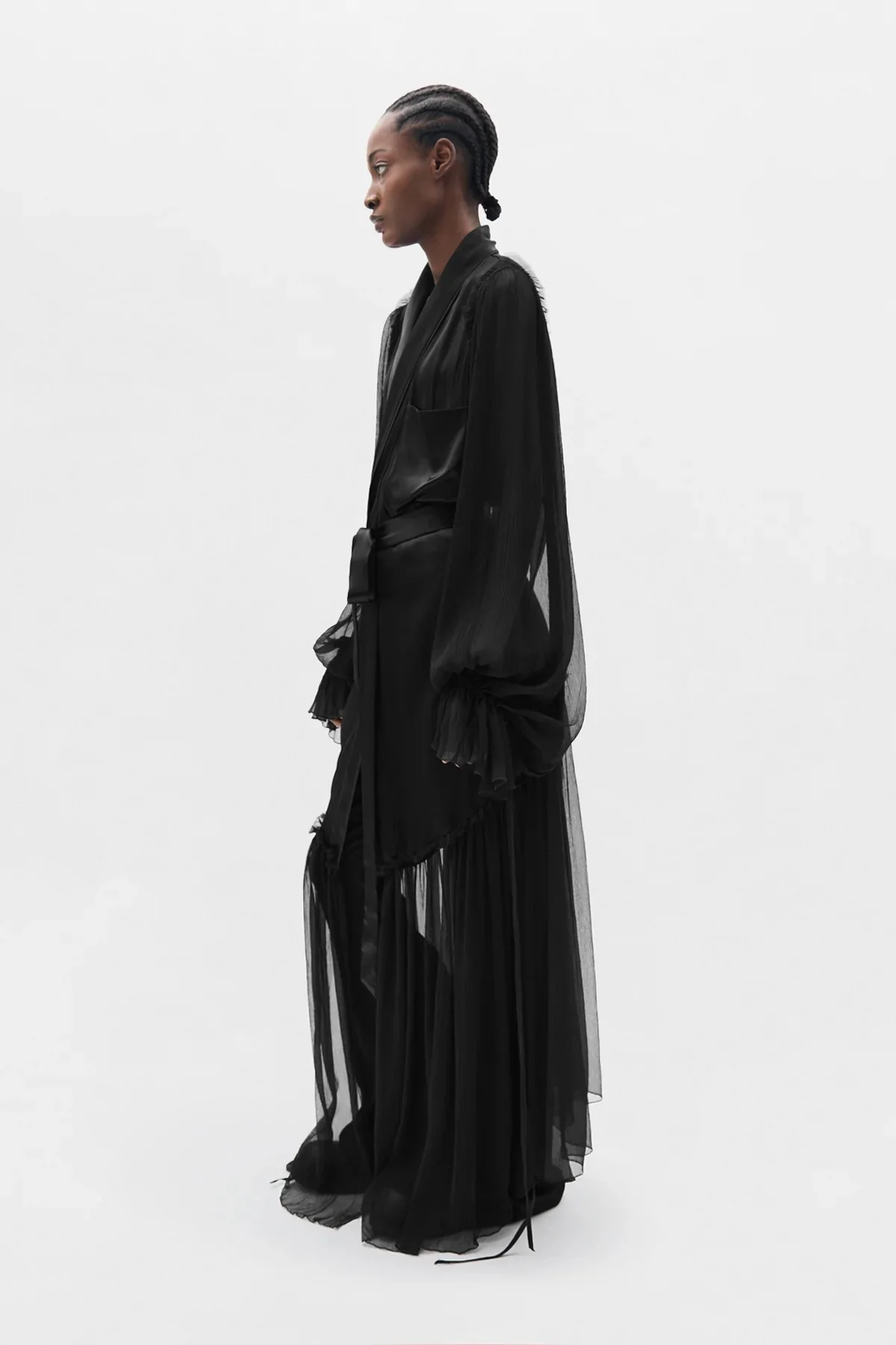 IRIA FLUID ROBE WITH SILK VOILE CREPONNE RUFFLE CONTRAST BLACK - Image 4