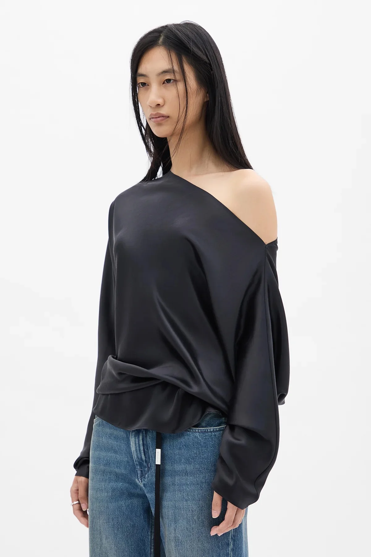 ROOS BIAS CUT DROP SHOULDER TOP BLACK - Image 5