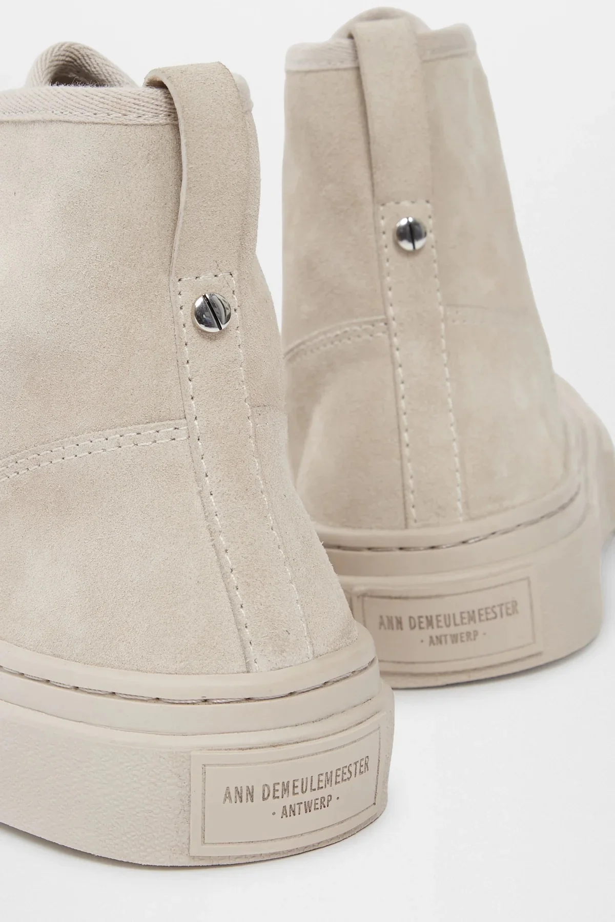 SARIN VULCANIZED MID-TOP SNEAKERS CHALK - Image 6