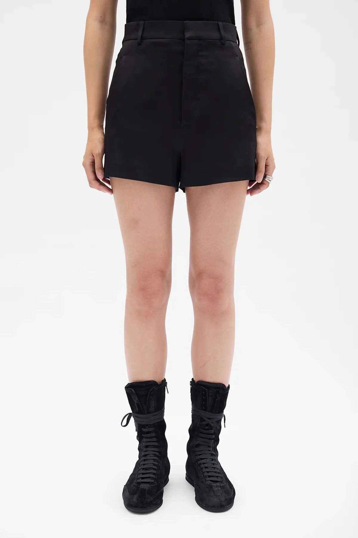STINE HIGH WAIST TAILORED SHORTS BLACK - Image 2