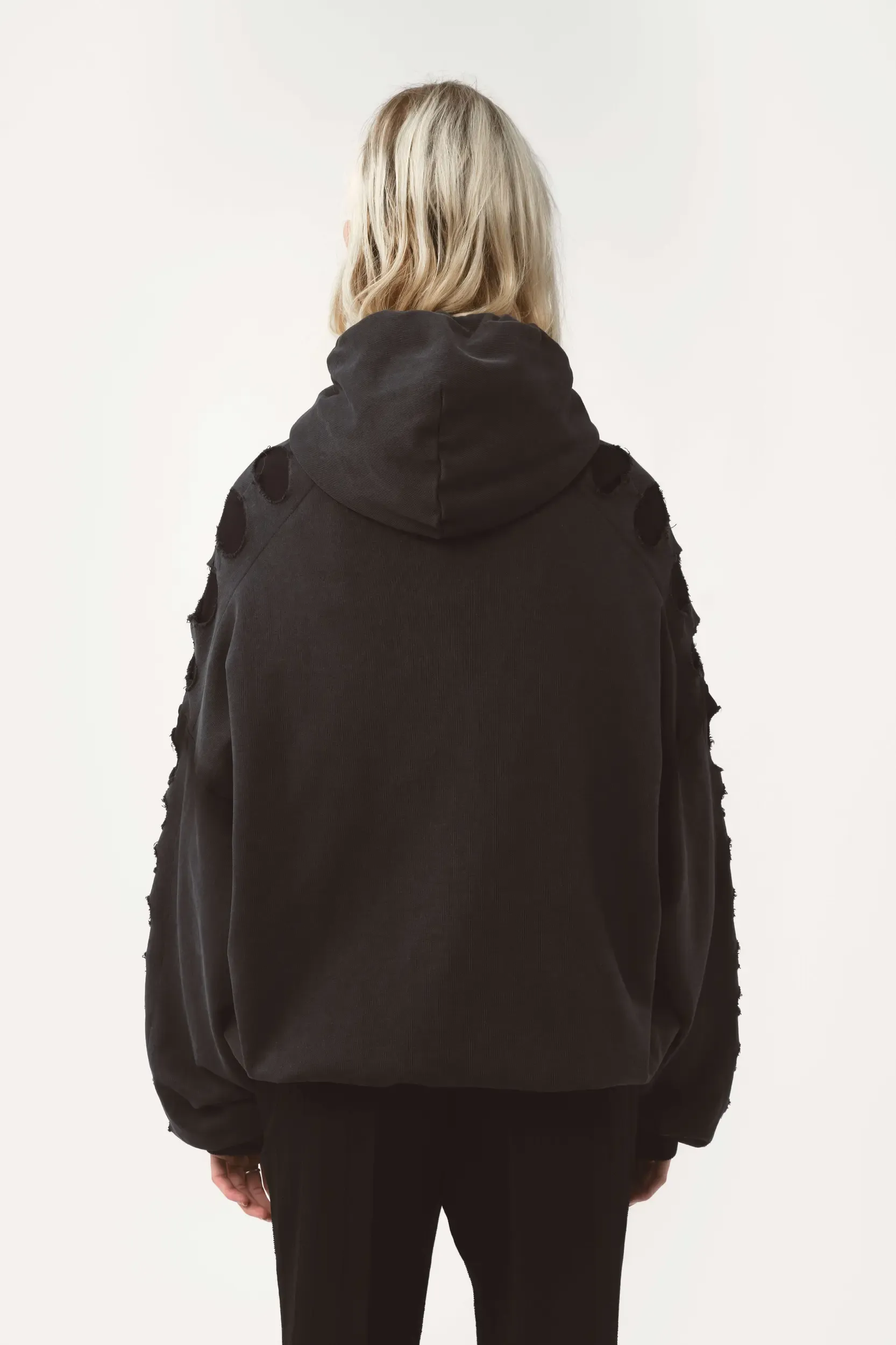 SHOULDERLESS HOODIE CUT AV-LOGO BLACK - Image 4