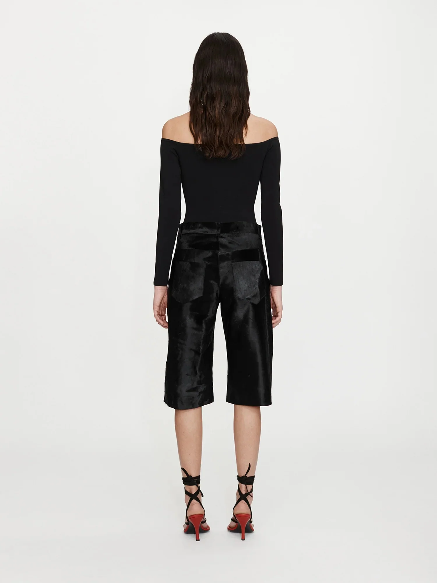 ODESSA ARCED KNITTED L/S TOP BLACK - Image 4