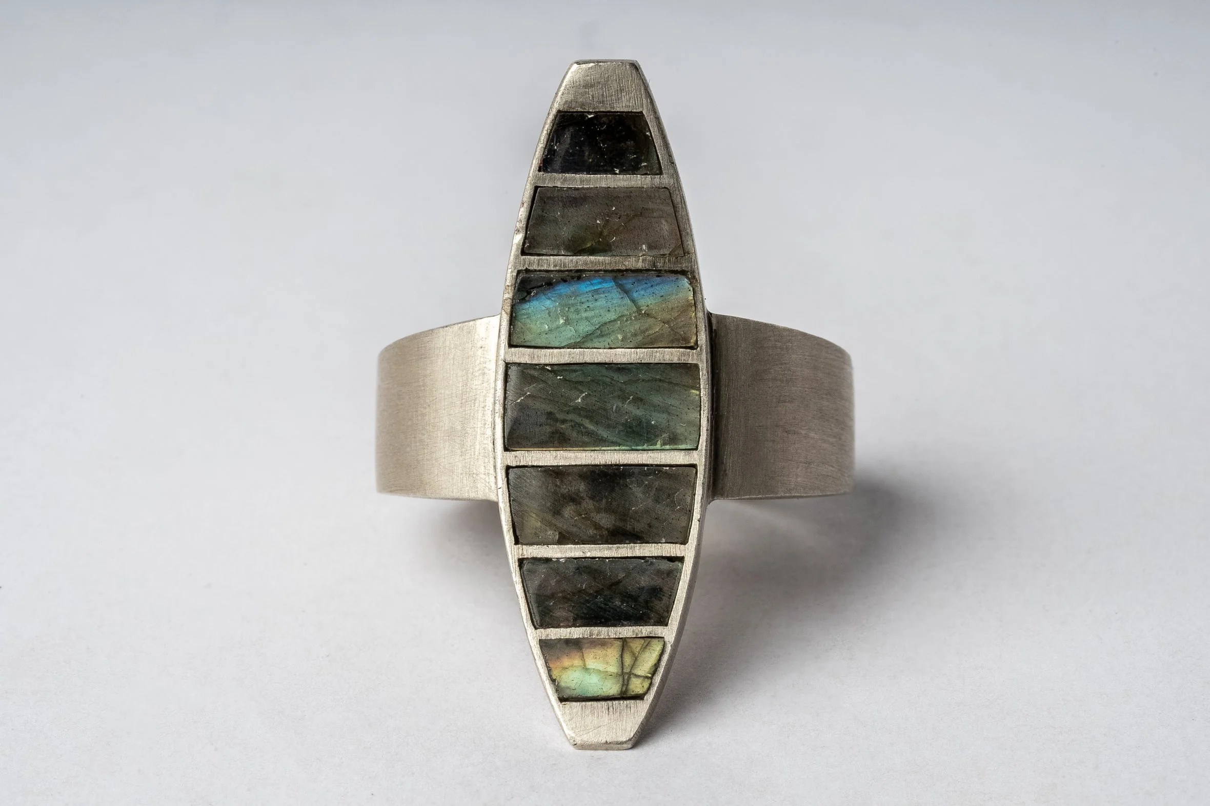 Crescent Ring (Radiant Expansion, Hathor Inlay, DA+LAB) - Image 3