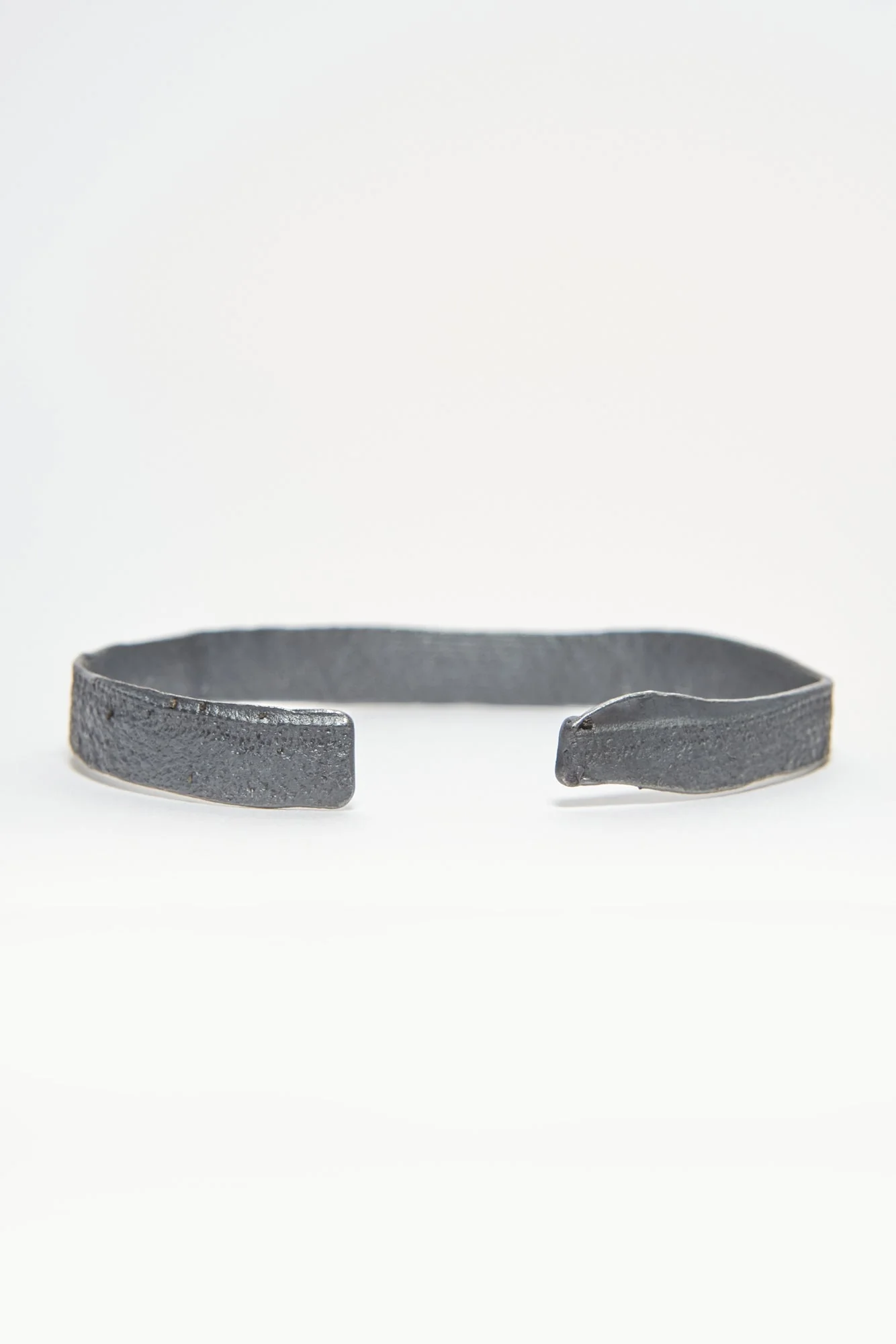BLACK SILVER BANGLE (THIN) - Image 3
