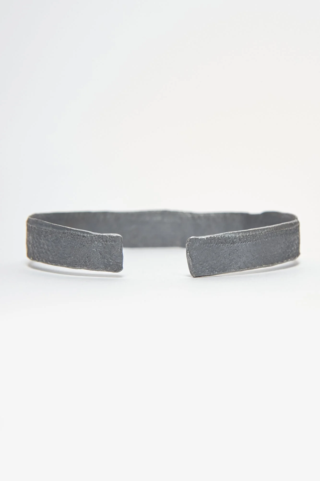 BLACK SILVER BANGLE (WIDE) - Image 3