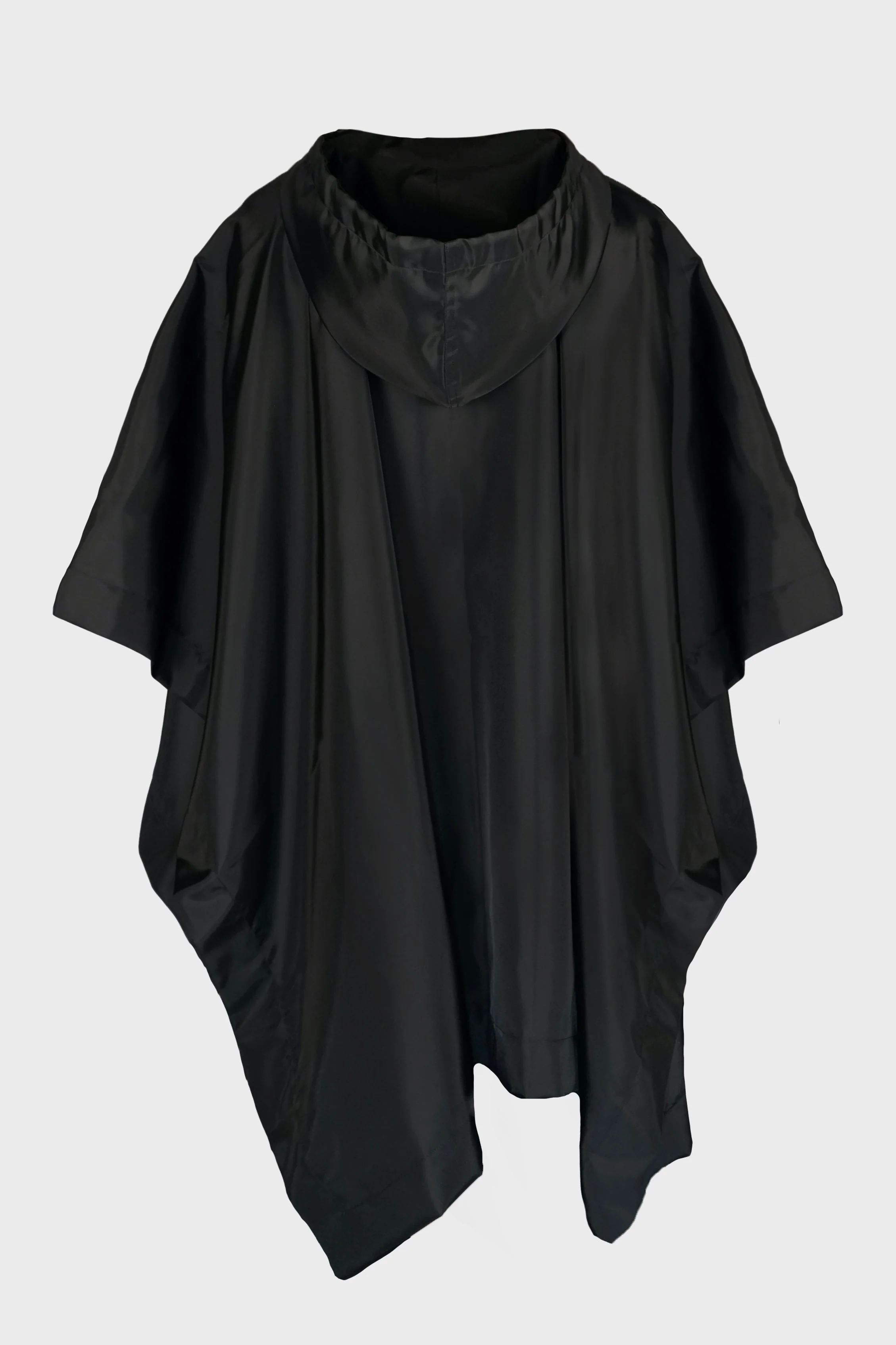 PONCHO BLACK - Image 2