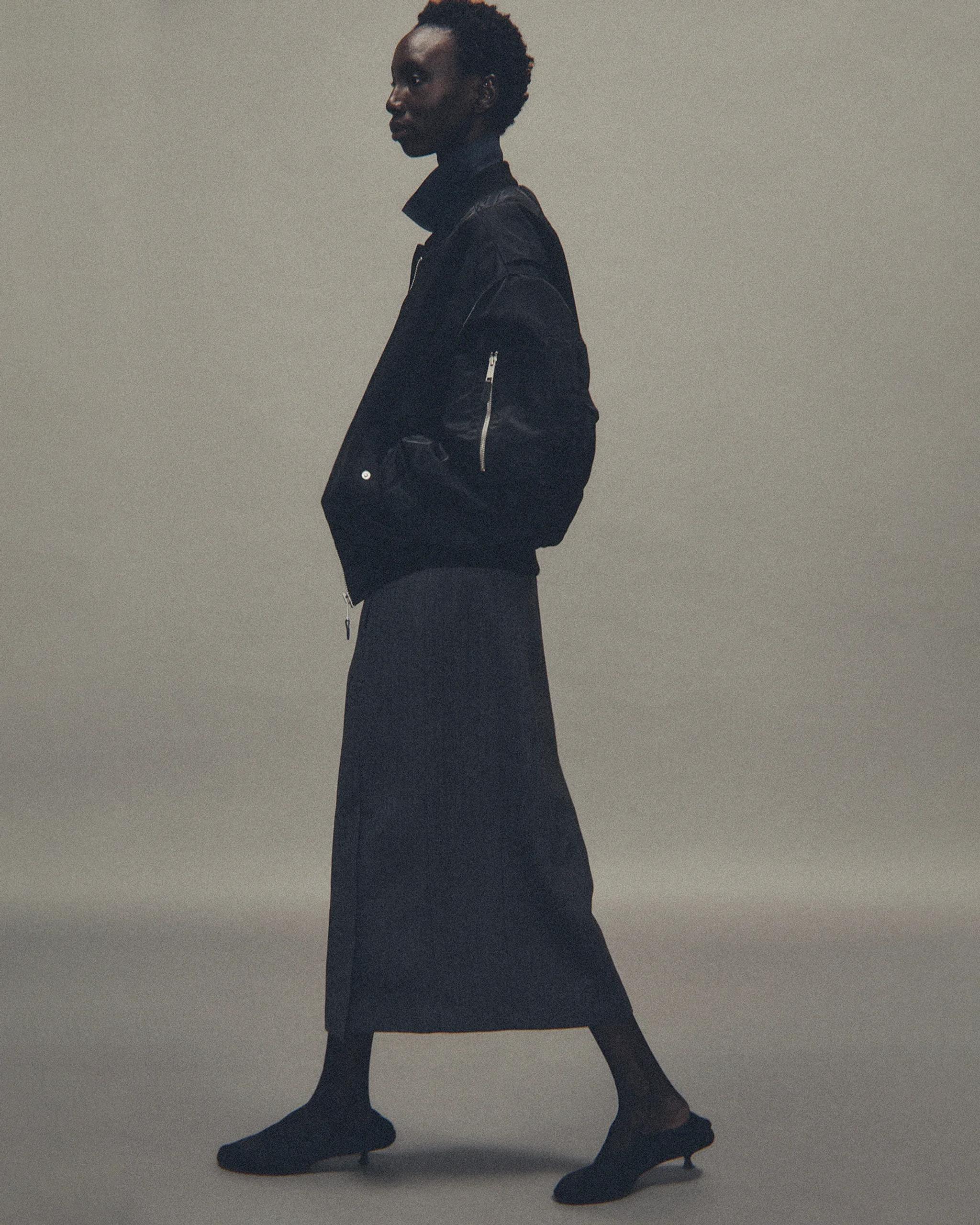 CROPPED BROAD BOMBER OIL - Image 4