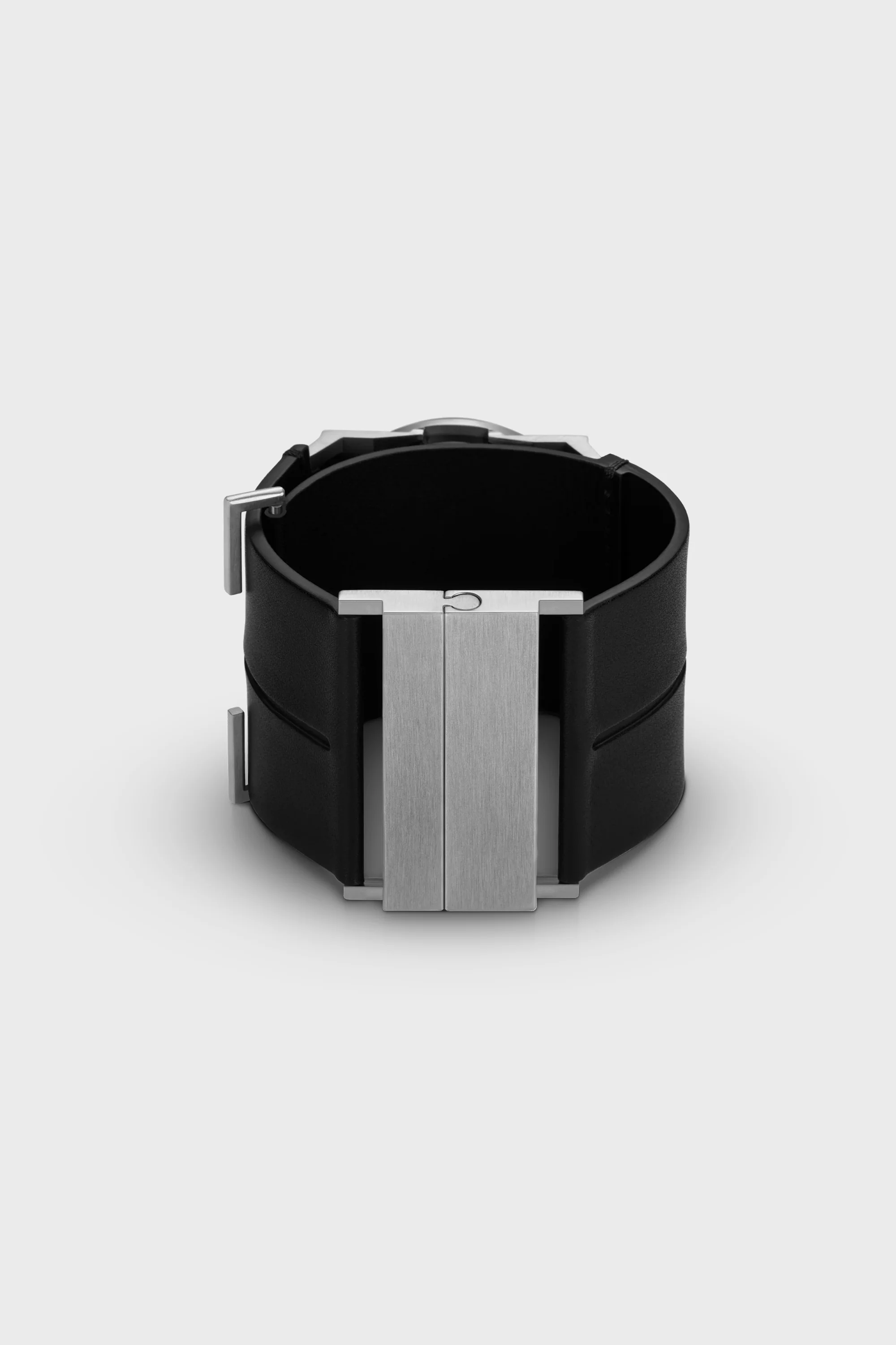 R100 SISYPHOS / CUFF SILVER - Image 3
