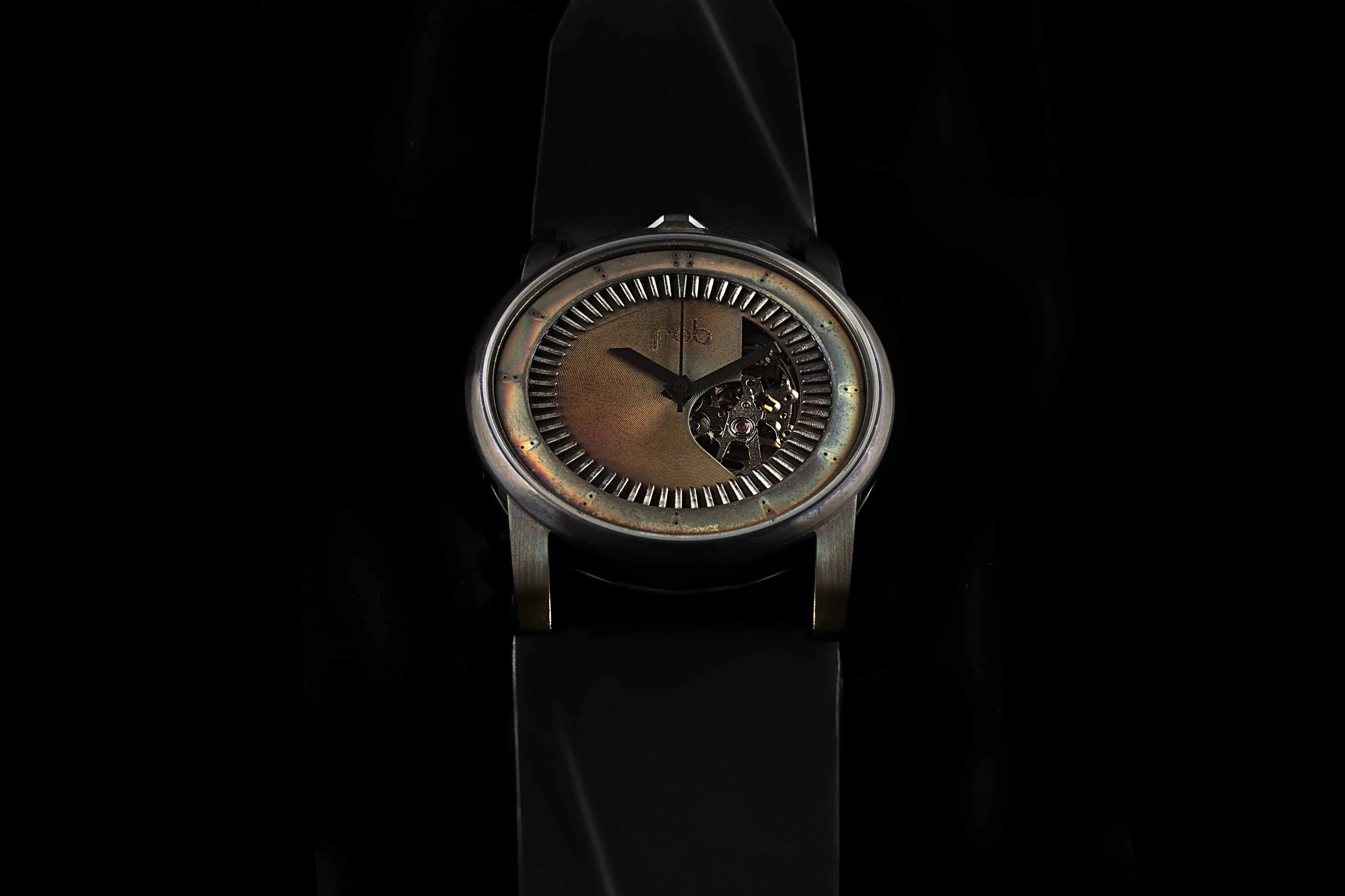 R413 SOLID TORCH / BLACK LEATHER - Image 5