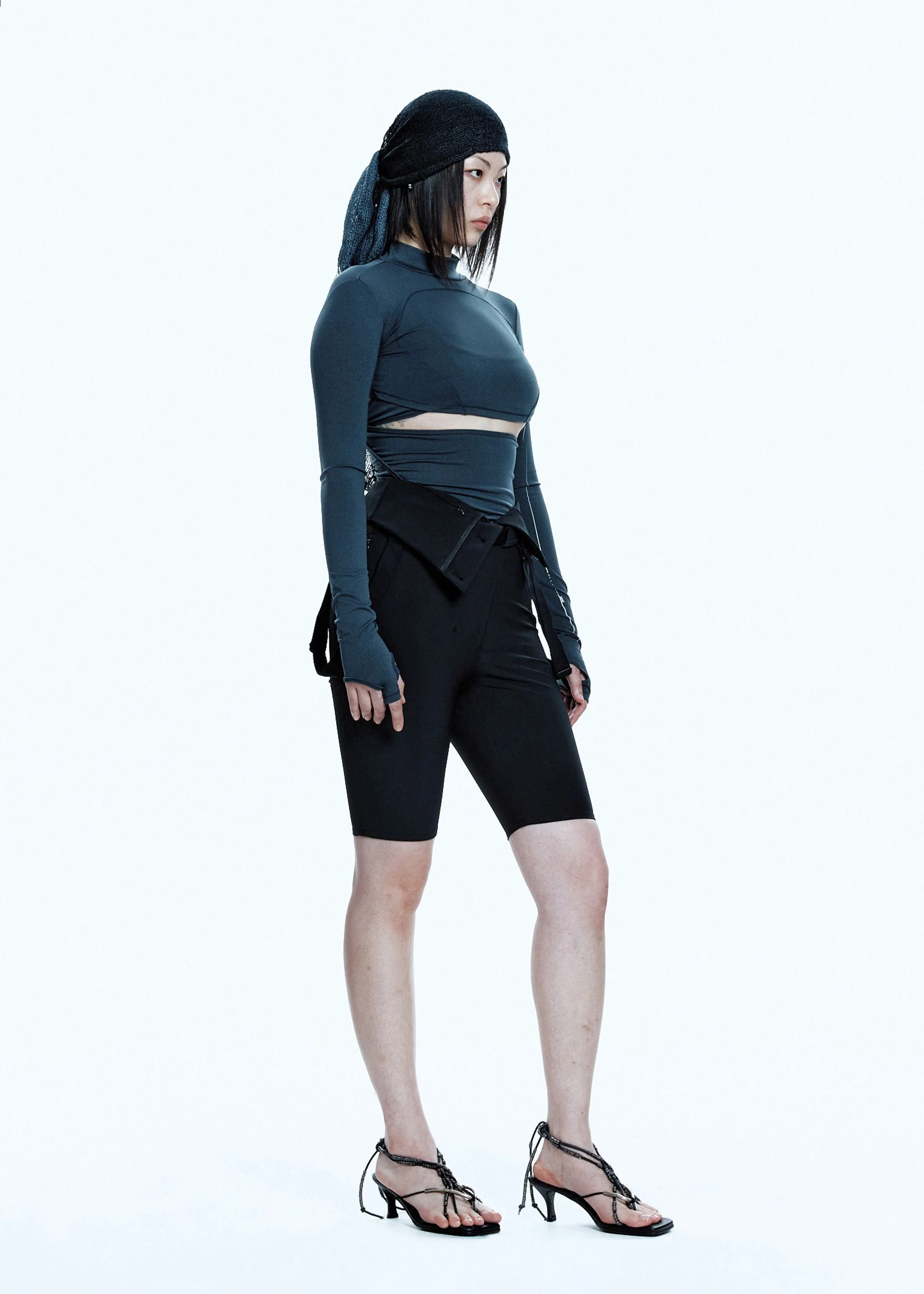 DOUBLE LAYER CROP TOP CHARCOAL - Image 4