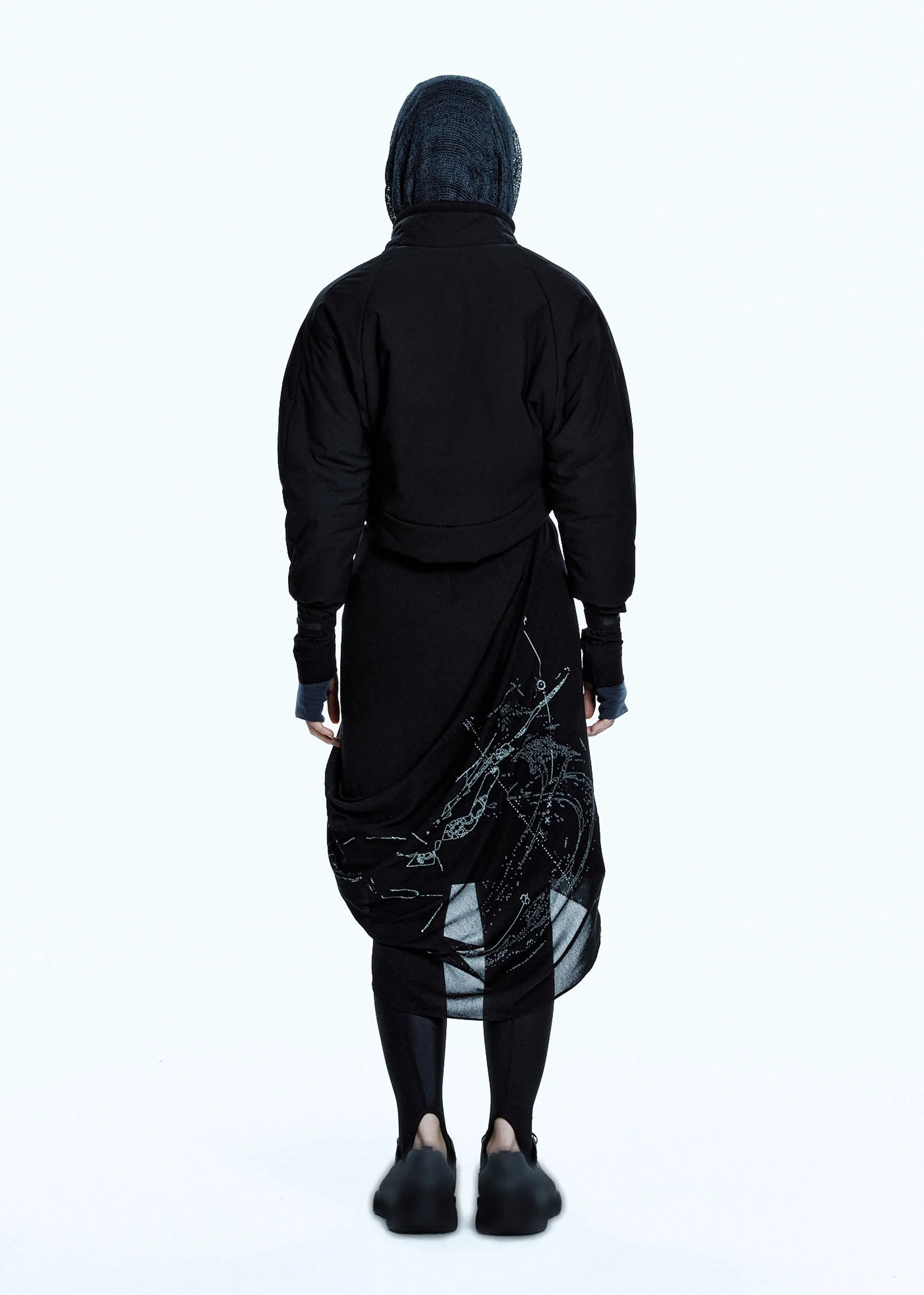 GRAPHIC WRAP SKIRT w/ GARTER BELT - Image 4