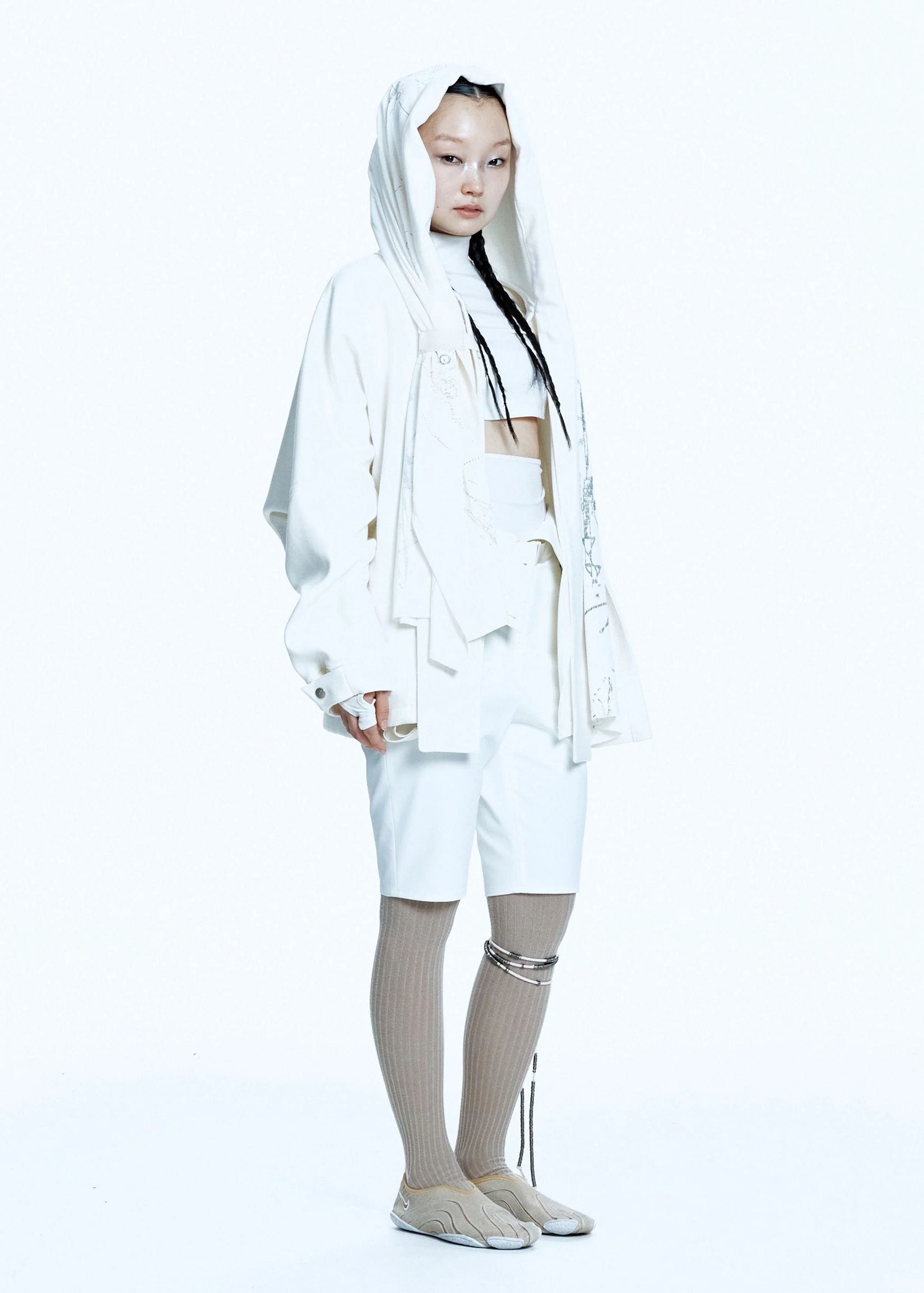 HOODED JACKET w/ GRAPHIC MUFFLER IVORY - Image 5
