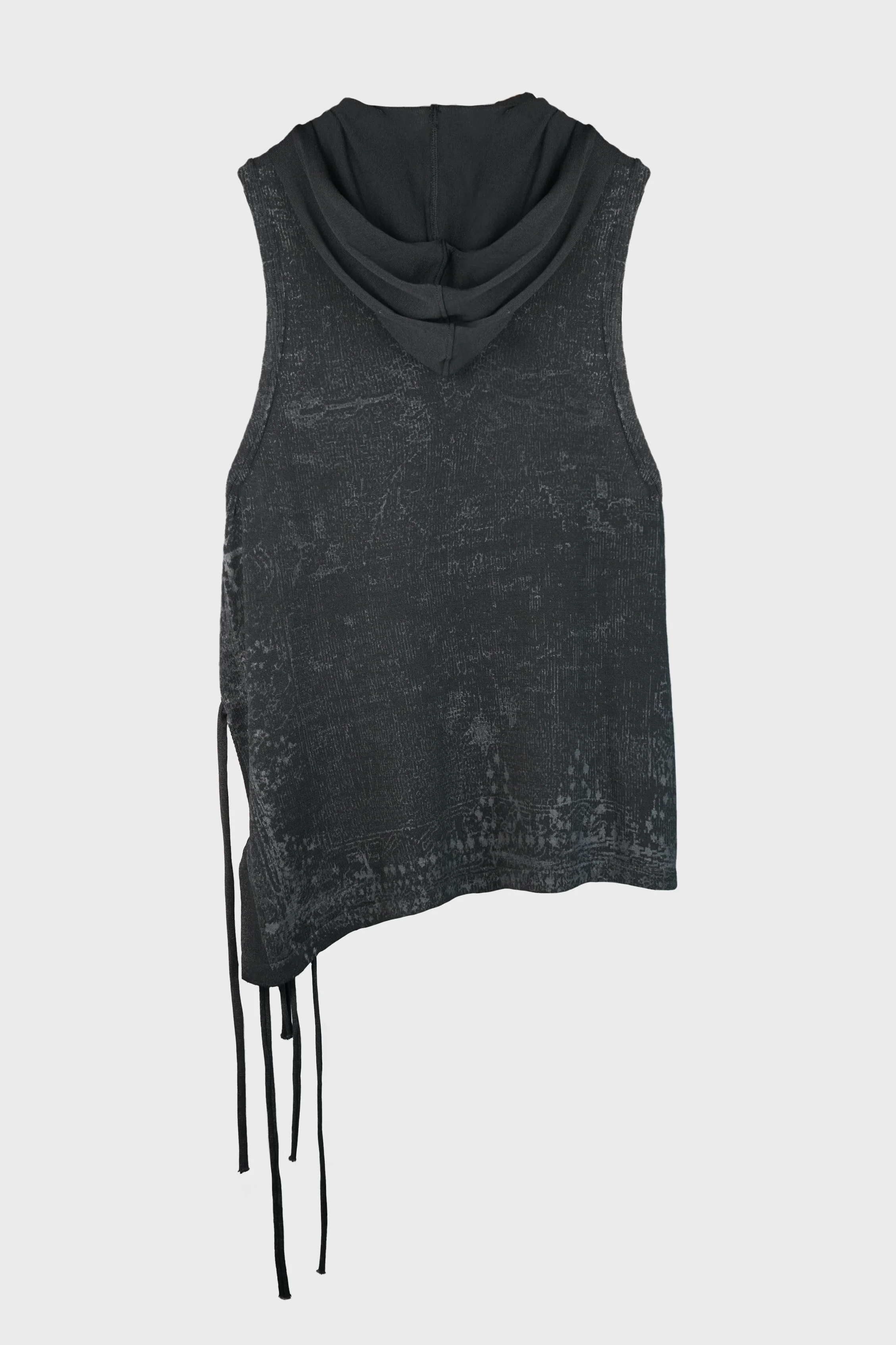 SLEEVELESS KNIT w/ MACRAME HOODIE BLACK - Image 3