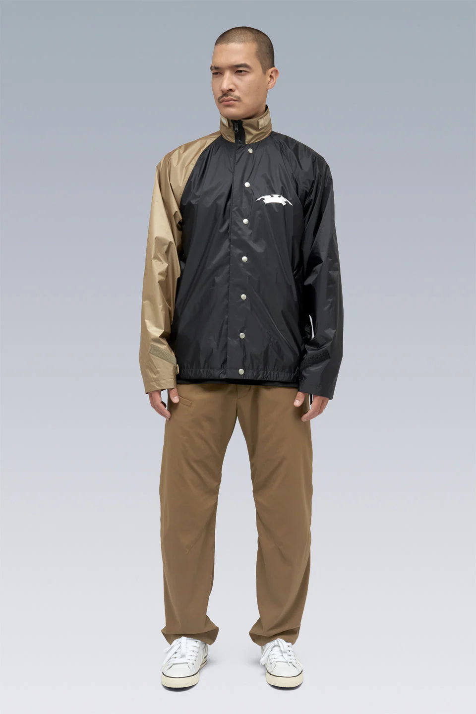 J95-WS 2L Gore-Tex Infinium™ Windstopper® Jacket - Black/Khaki - Image 9