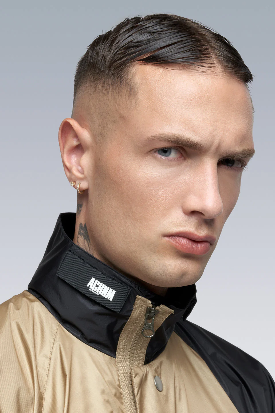 J95-WS 2L Gore-Tex Infinium™ Windstopper® Jacket - Khaki/Black - Image 16