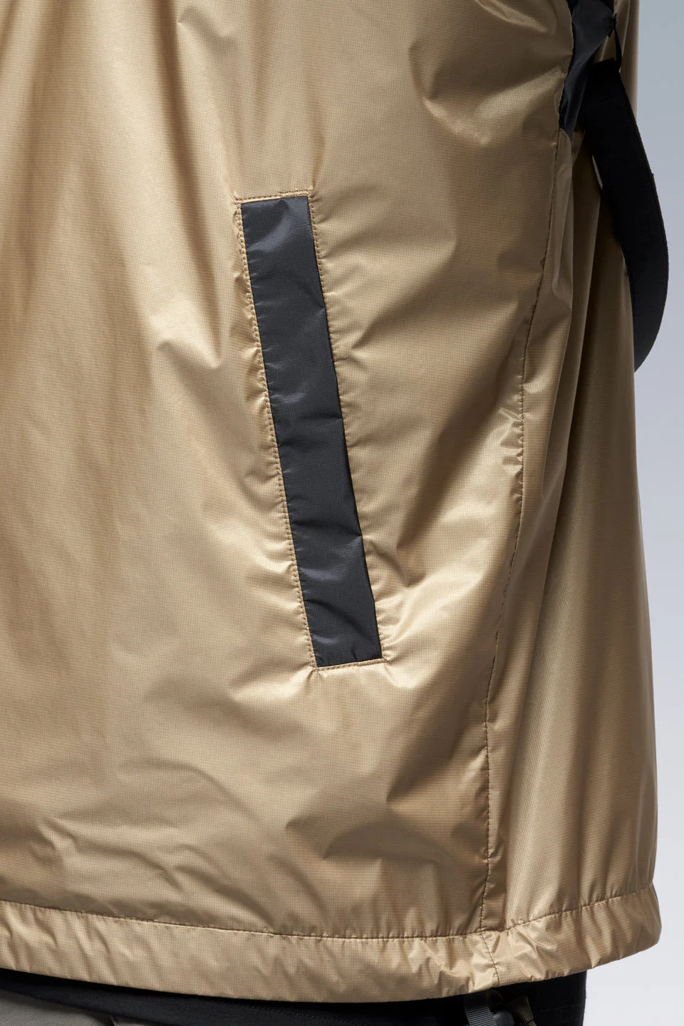 J95-WS 2L Gore-Tex Infinium™ Windstopper® Jacket - Khaki/Black - Image 22