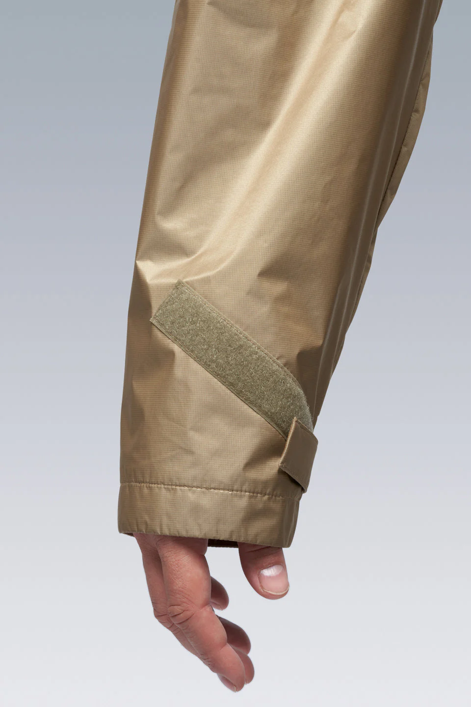 J95-WS 2L Gore-Tex Infinium™ Windstopper® Jacket - Khaki/Black - Image 25