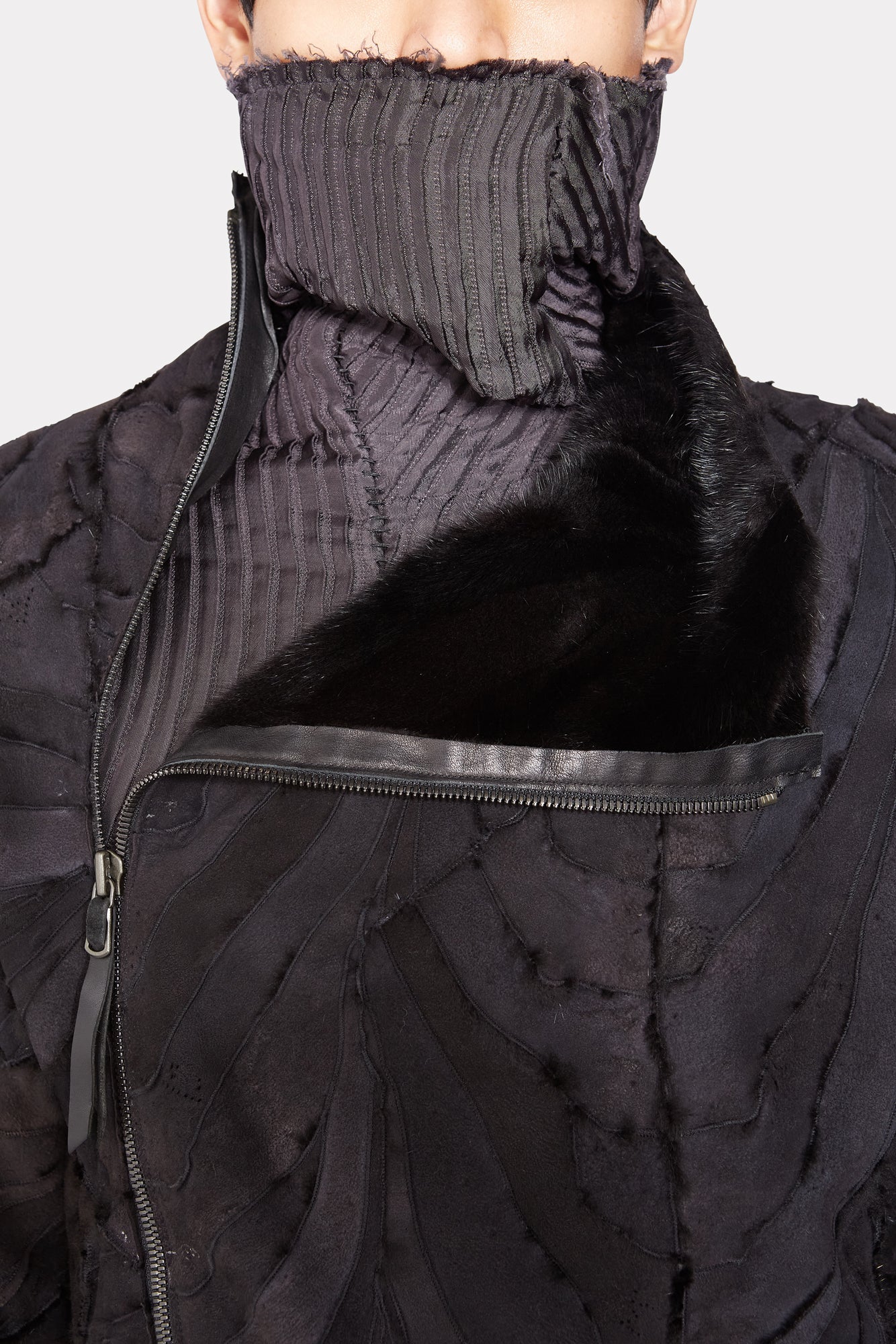 Double Layered Nettle Jacket with Real Mink Fur - Image 9