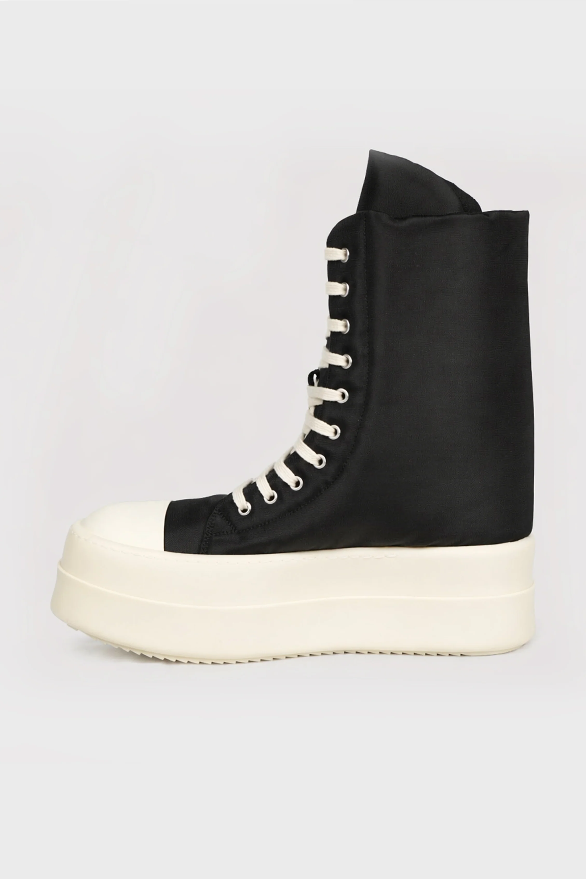MEGA BUMPER JUMBO SNEAKS NCV BLACK/MILK/MILK - Image 3