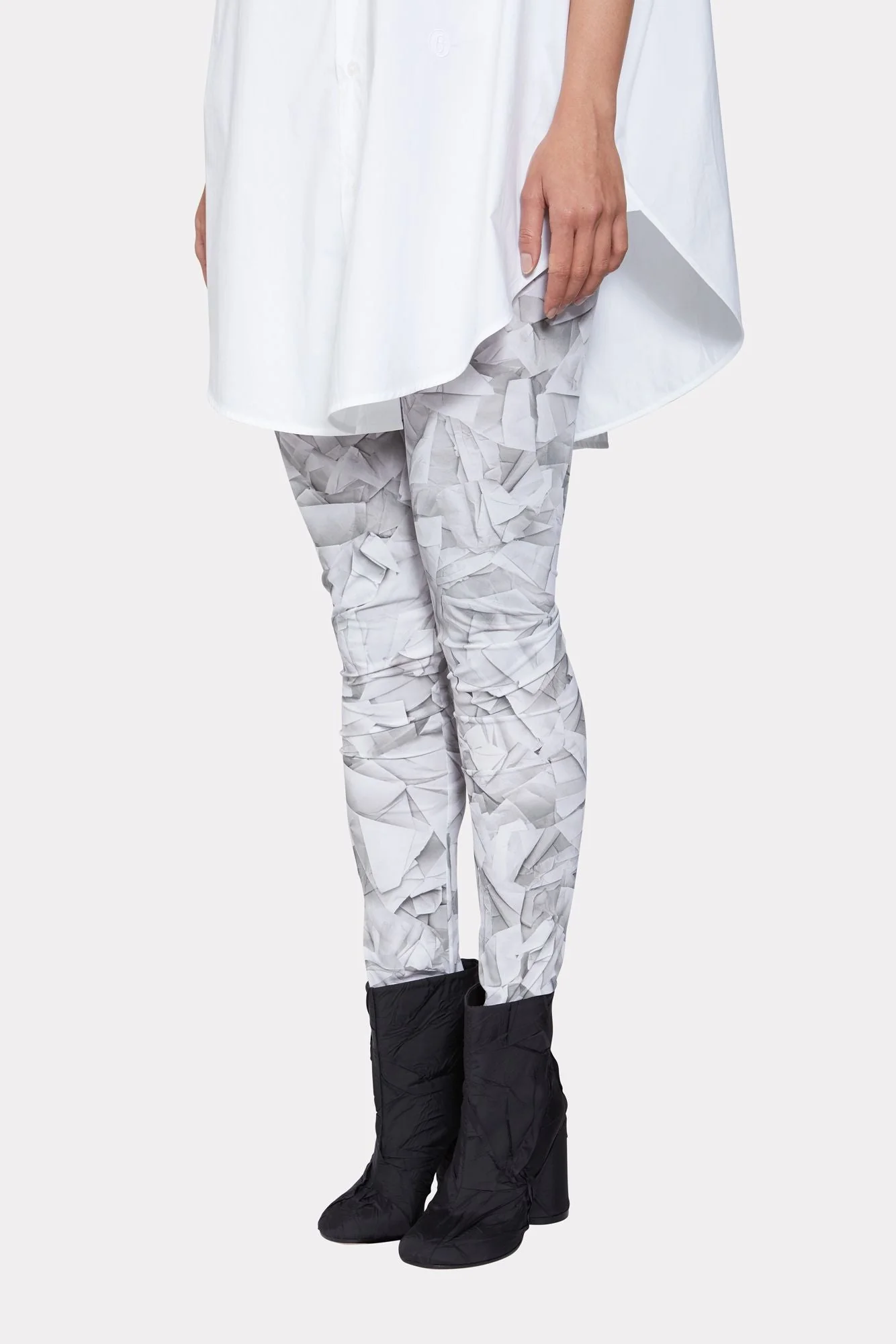 Graphic Leggings - Image 2