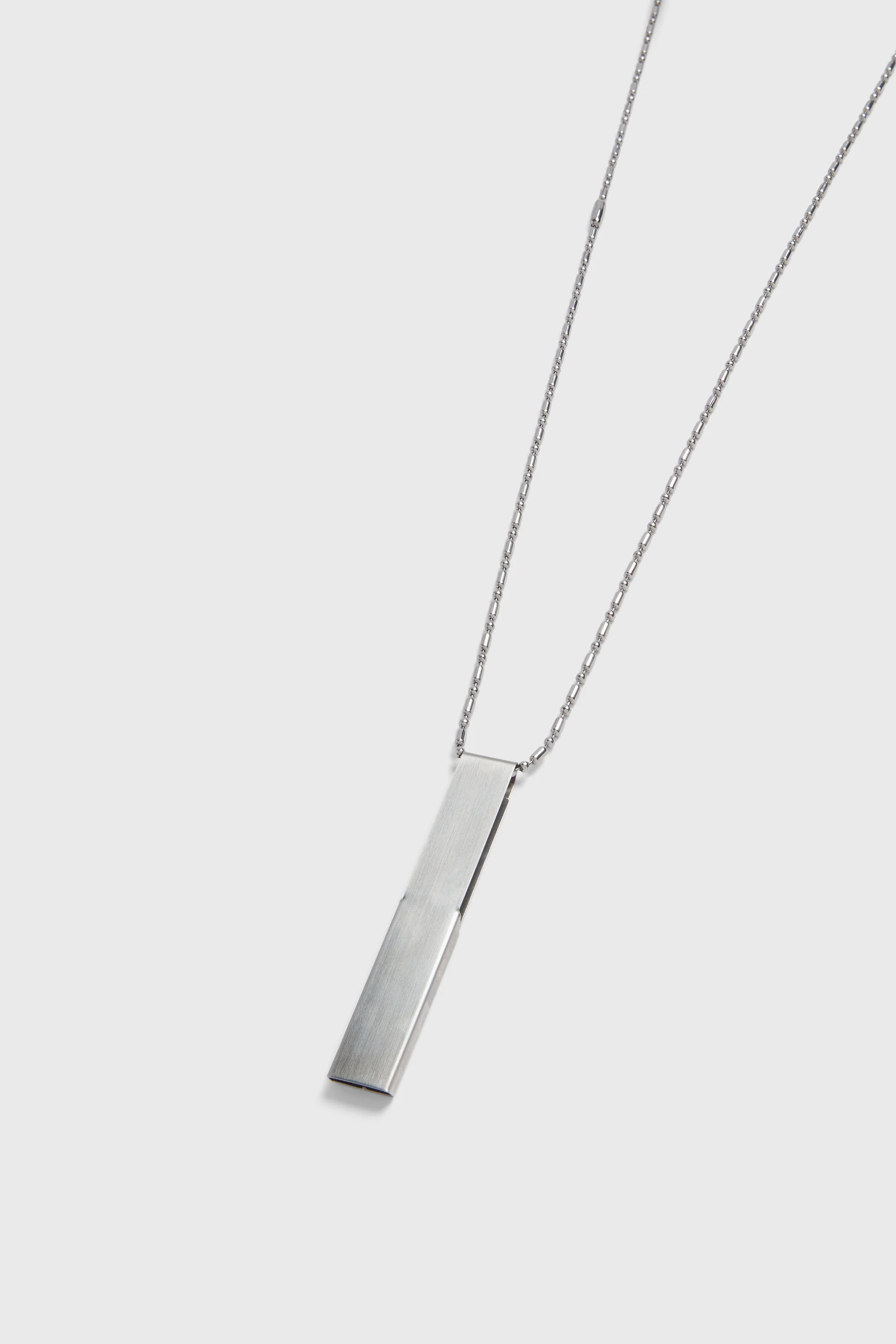 "NO NAME" PENDANT / USB2.0 8GB HAIR LINE - Image 2