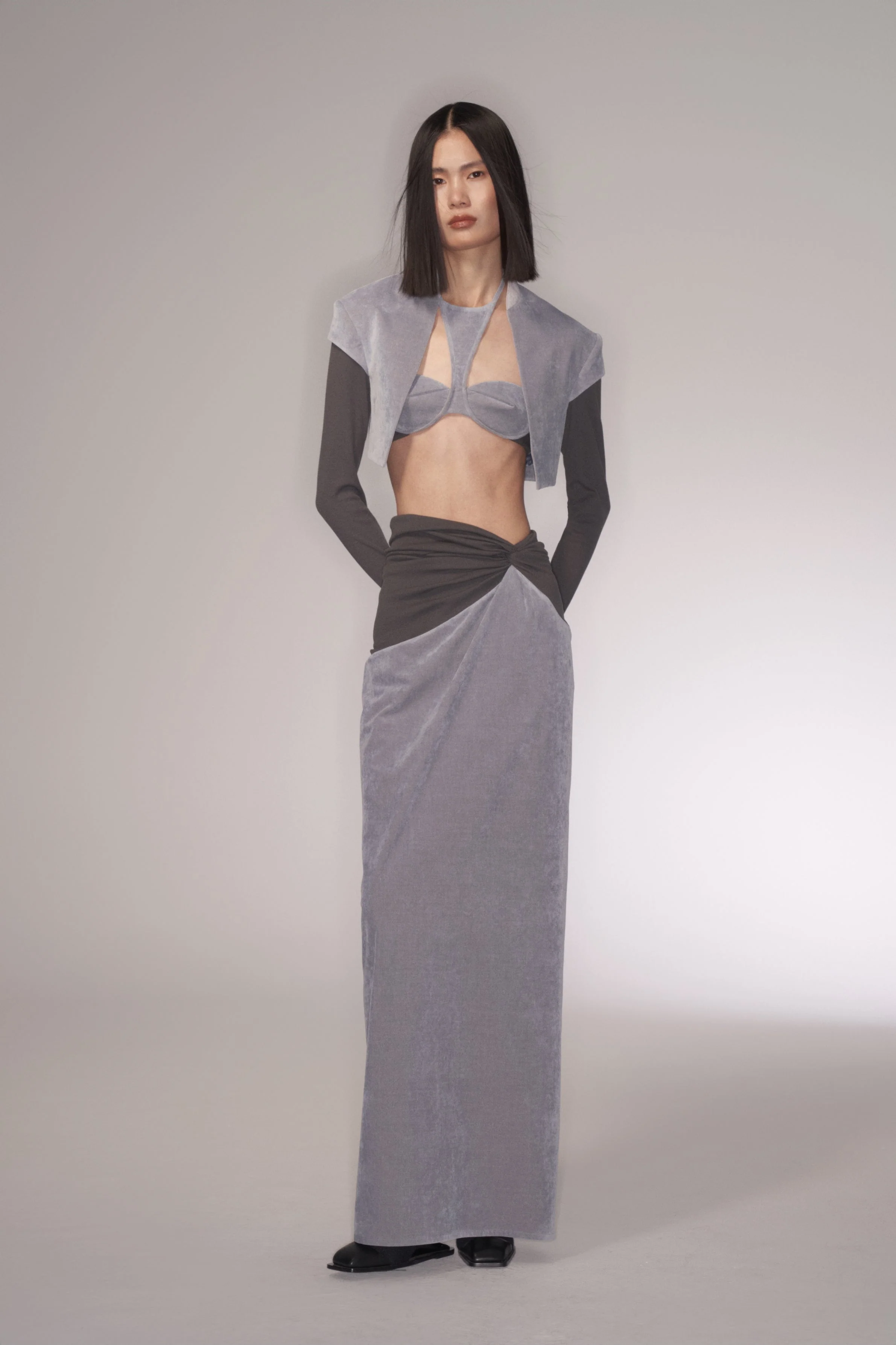 CORDUROY HALTER BRA LIGHT BLUE - Image 4