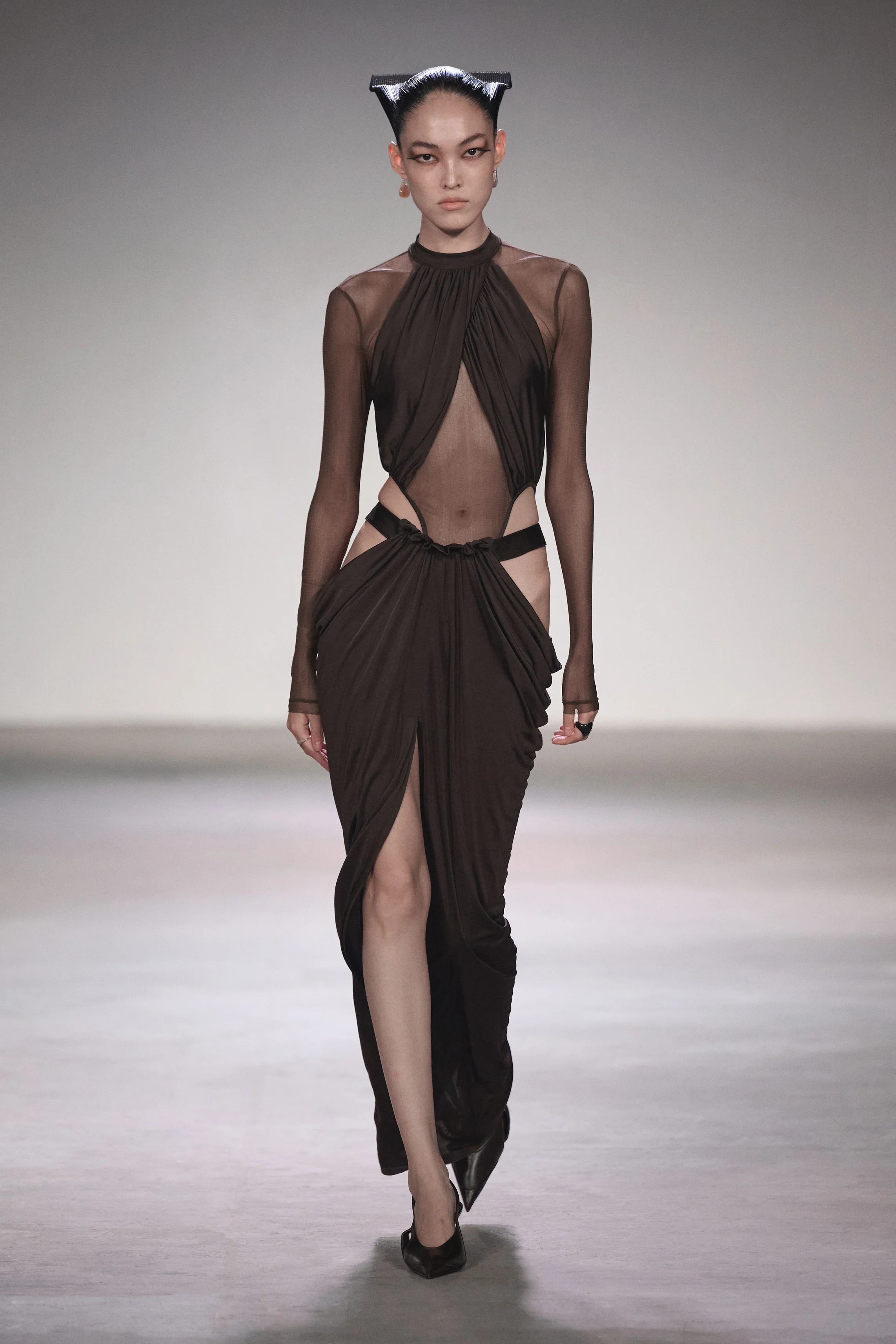 PANELED MESH BODYSUIT COFFEE - Image 2