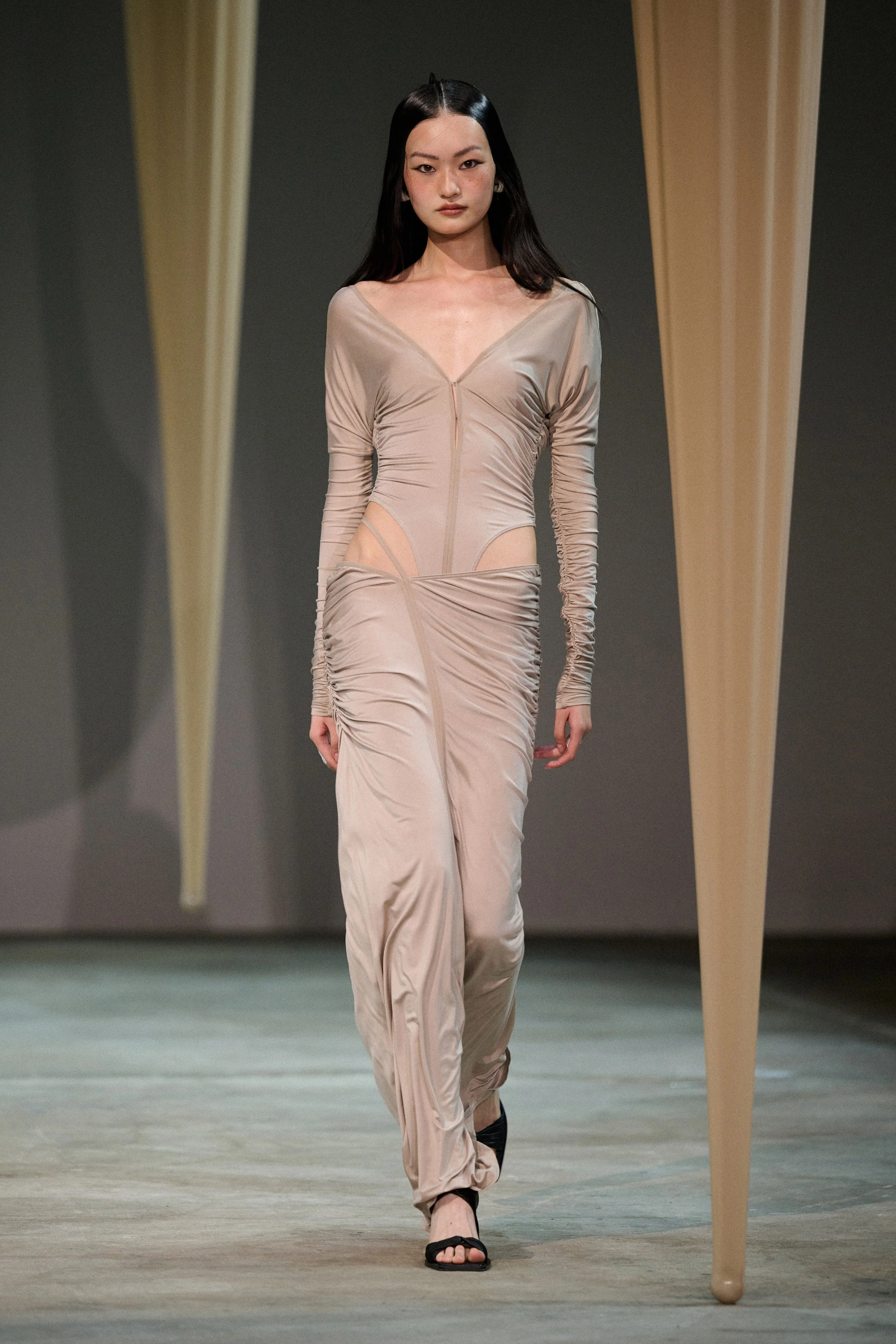 V-NECK JERSEY BODYSUIT - Image 2