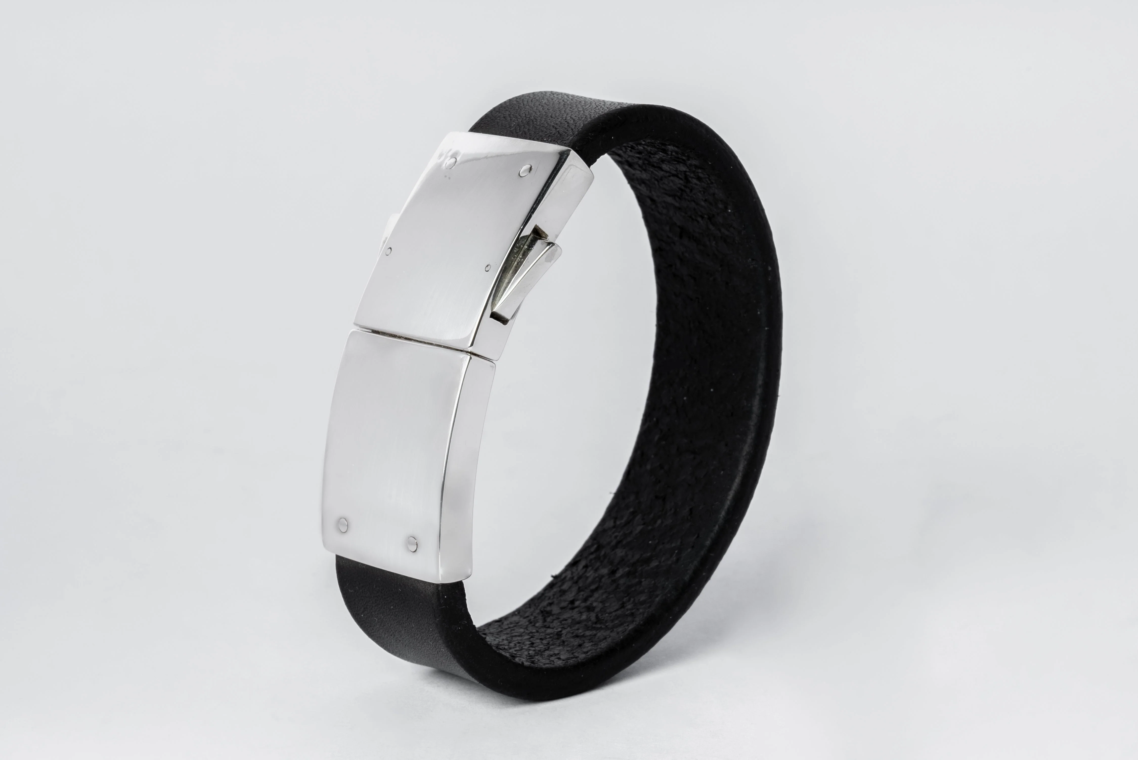 Box Lock Bracelet v2 (BLK+PA) - Image 2