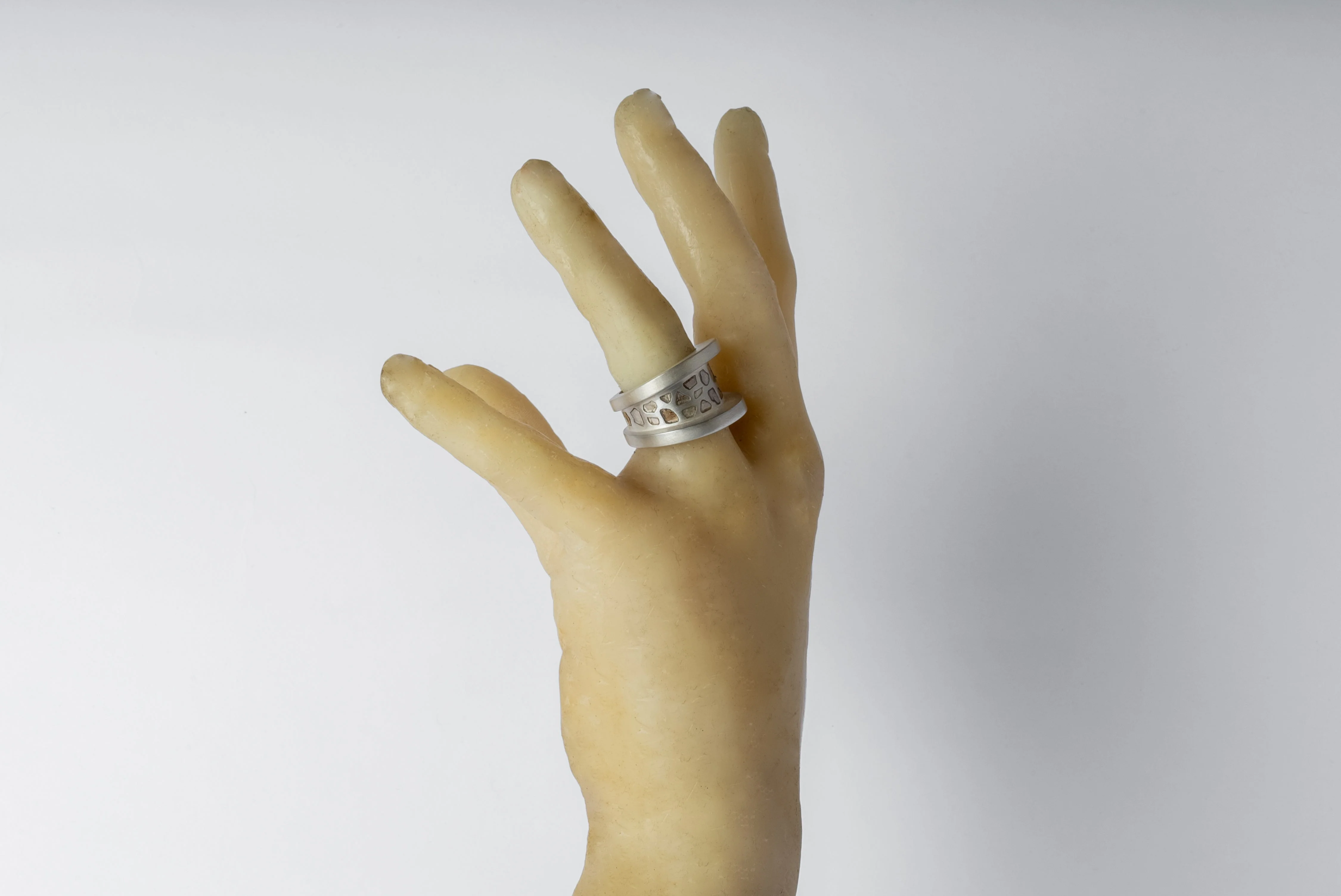 Chasm Ring v2 (Wide, Mega Pavé, MA+DIA) - Image 4